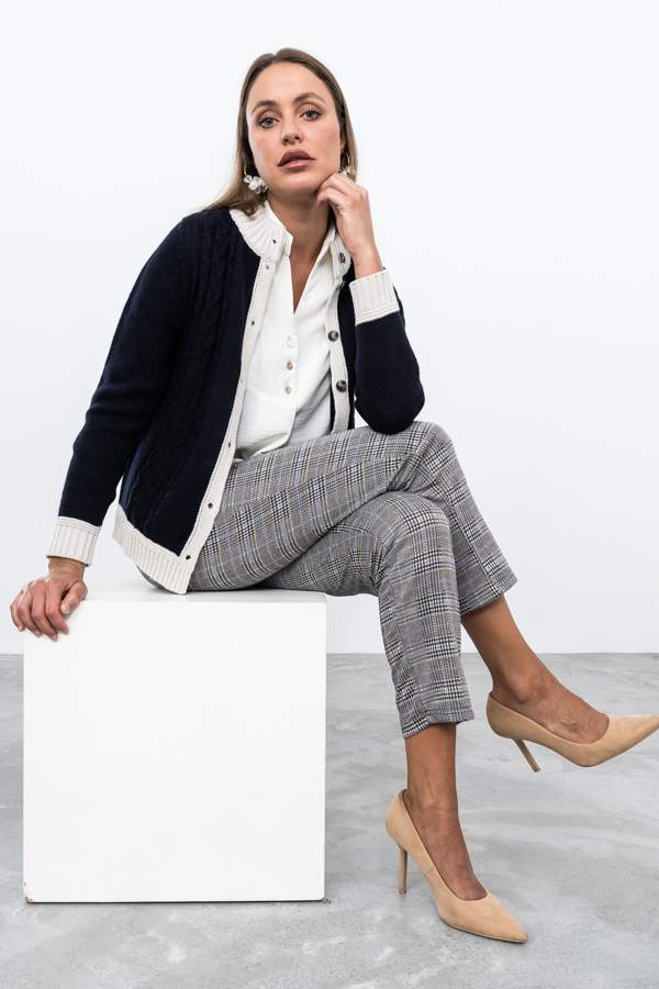 CHAQUETA TIRAS CONTRASTE MARINO