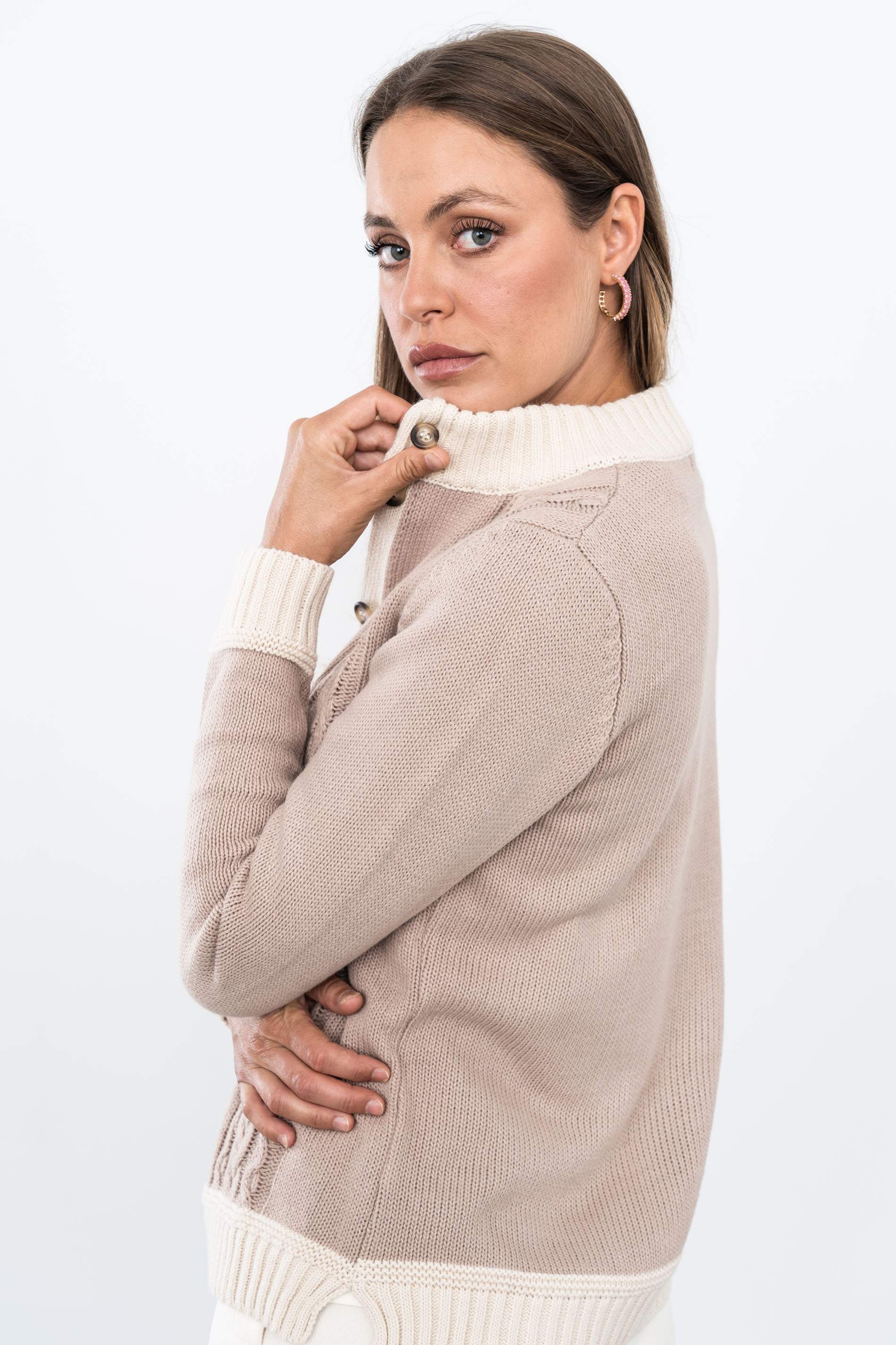 CHAQUETA TIRAS CONTRASTE TOSTADO