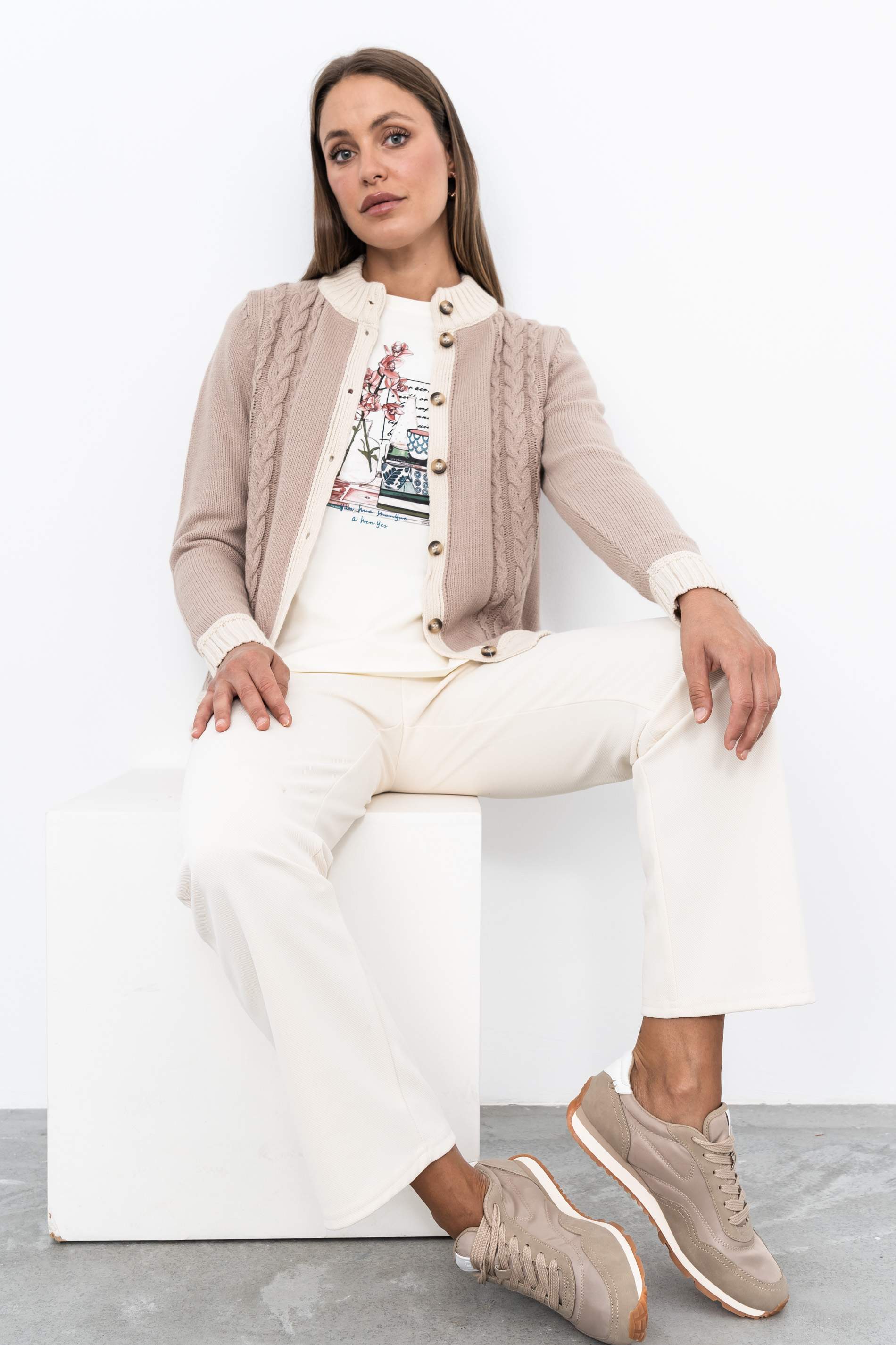 CHAQUETA TIRAS CONTRASTE TOSTADO