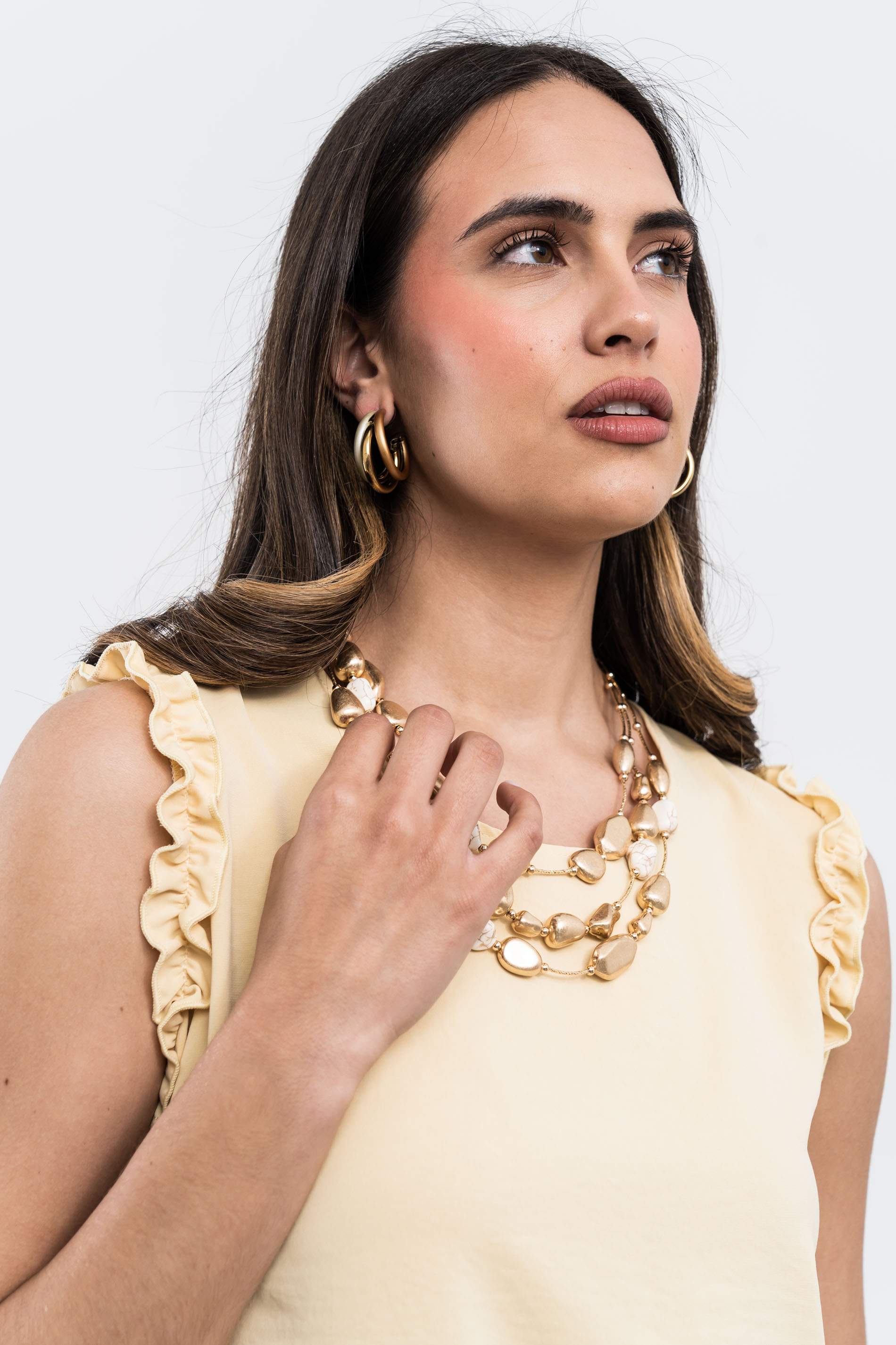 BLUSA VOLANTITOS VAINILLA