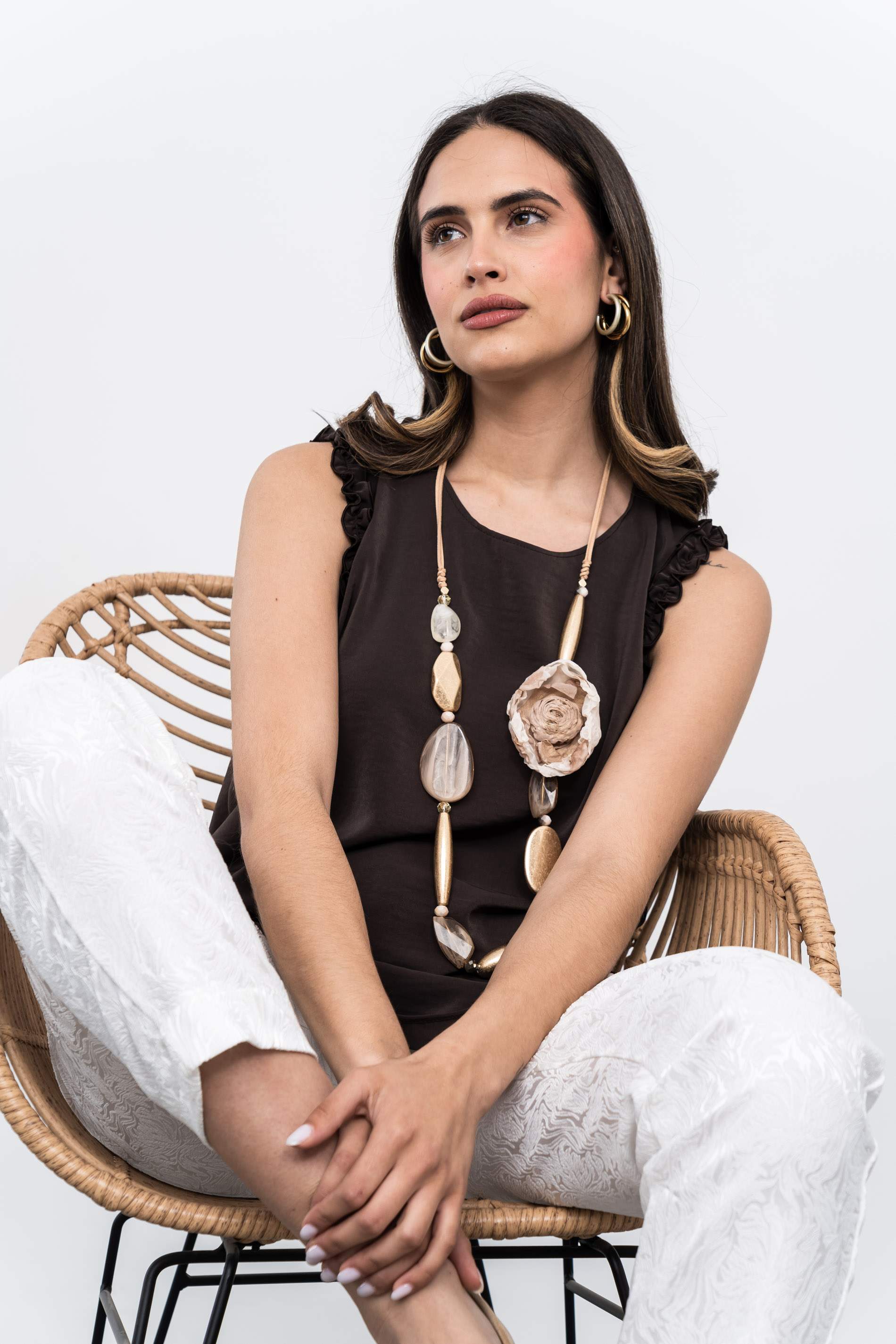 BLUSA VOLANTITOS CHOCOLATE