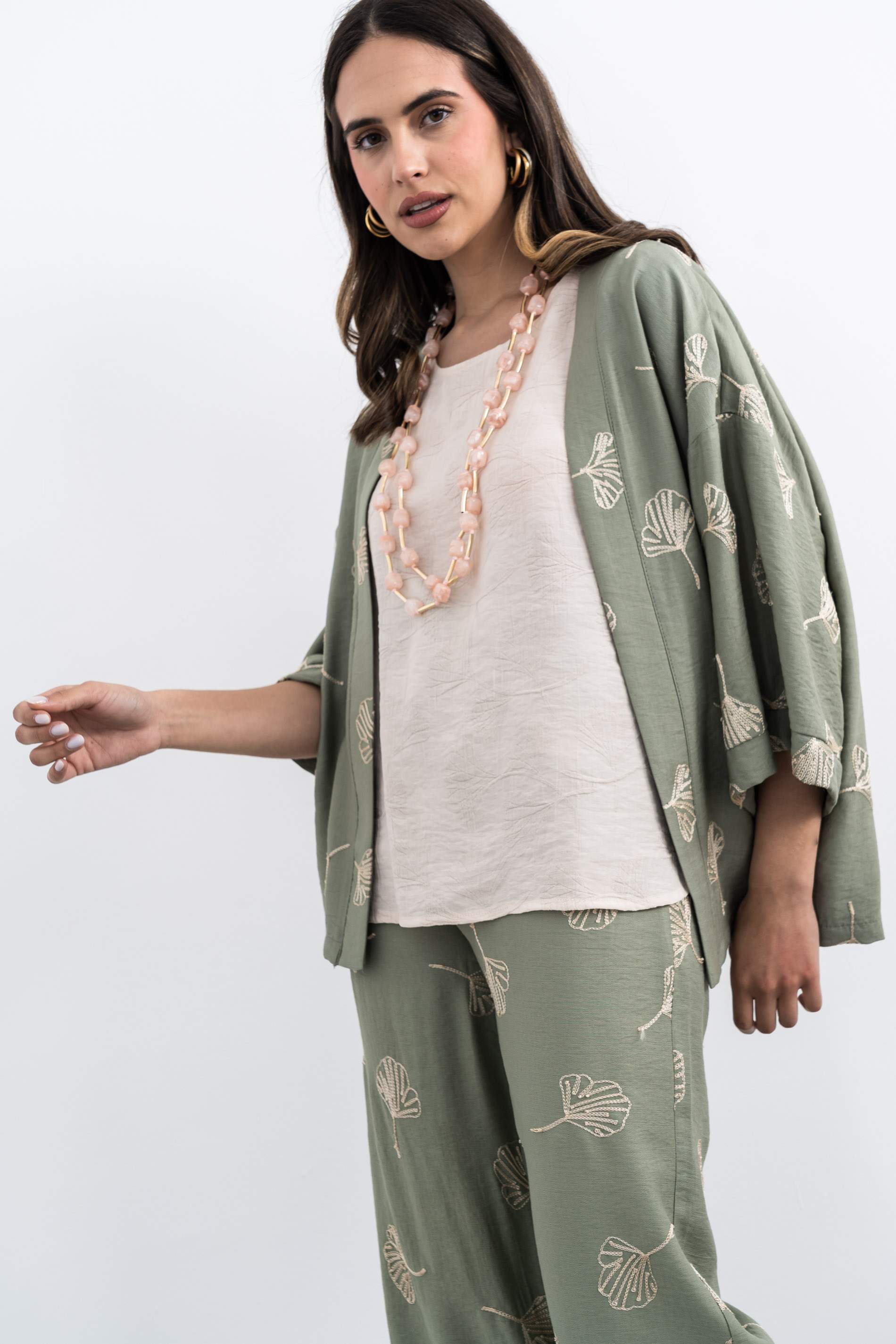 BLUSA VOLANTITOS JACQUARD BEIGE