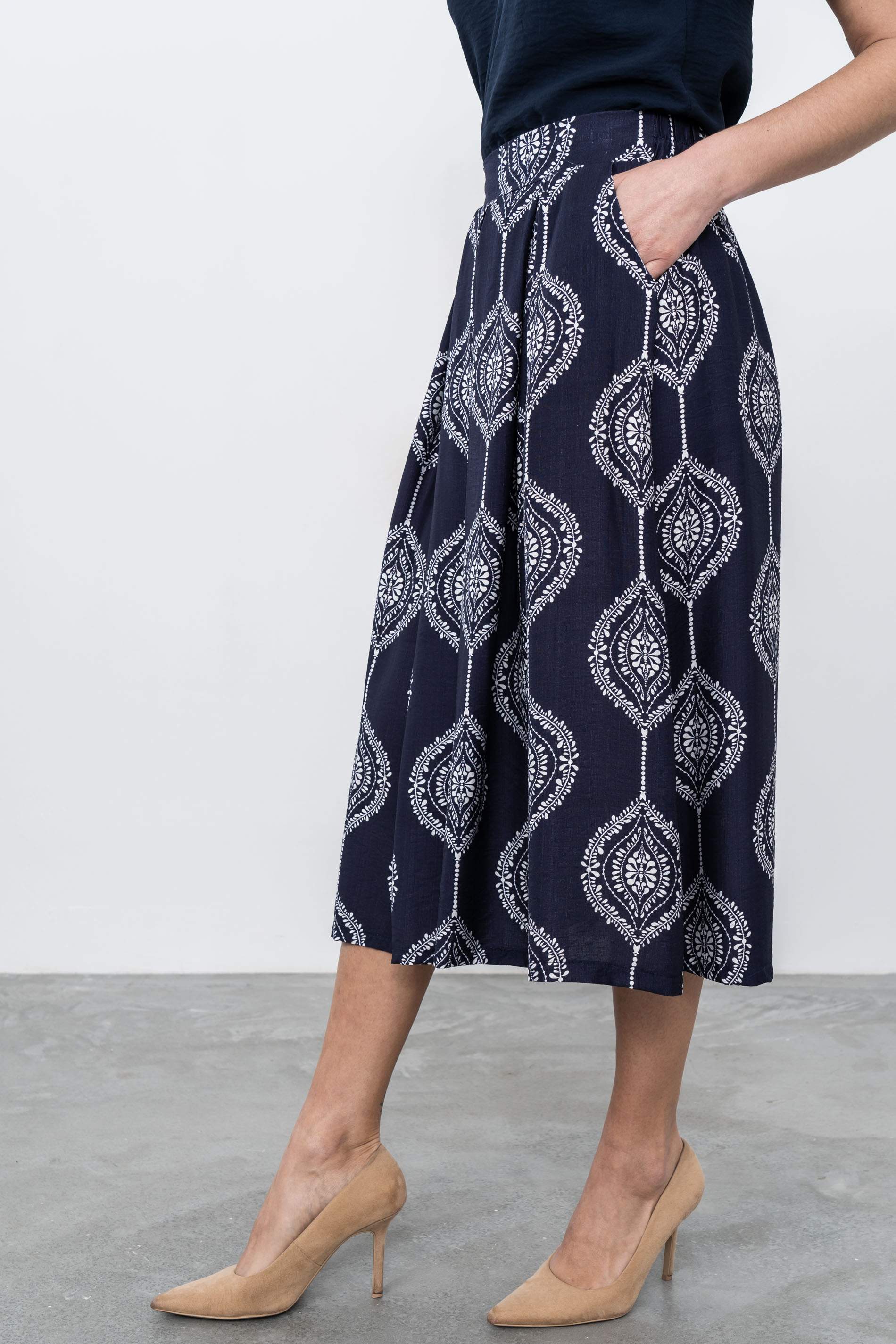 FALDA TABLAS DIBUJOS MARINO