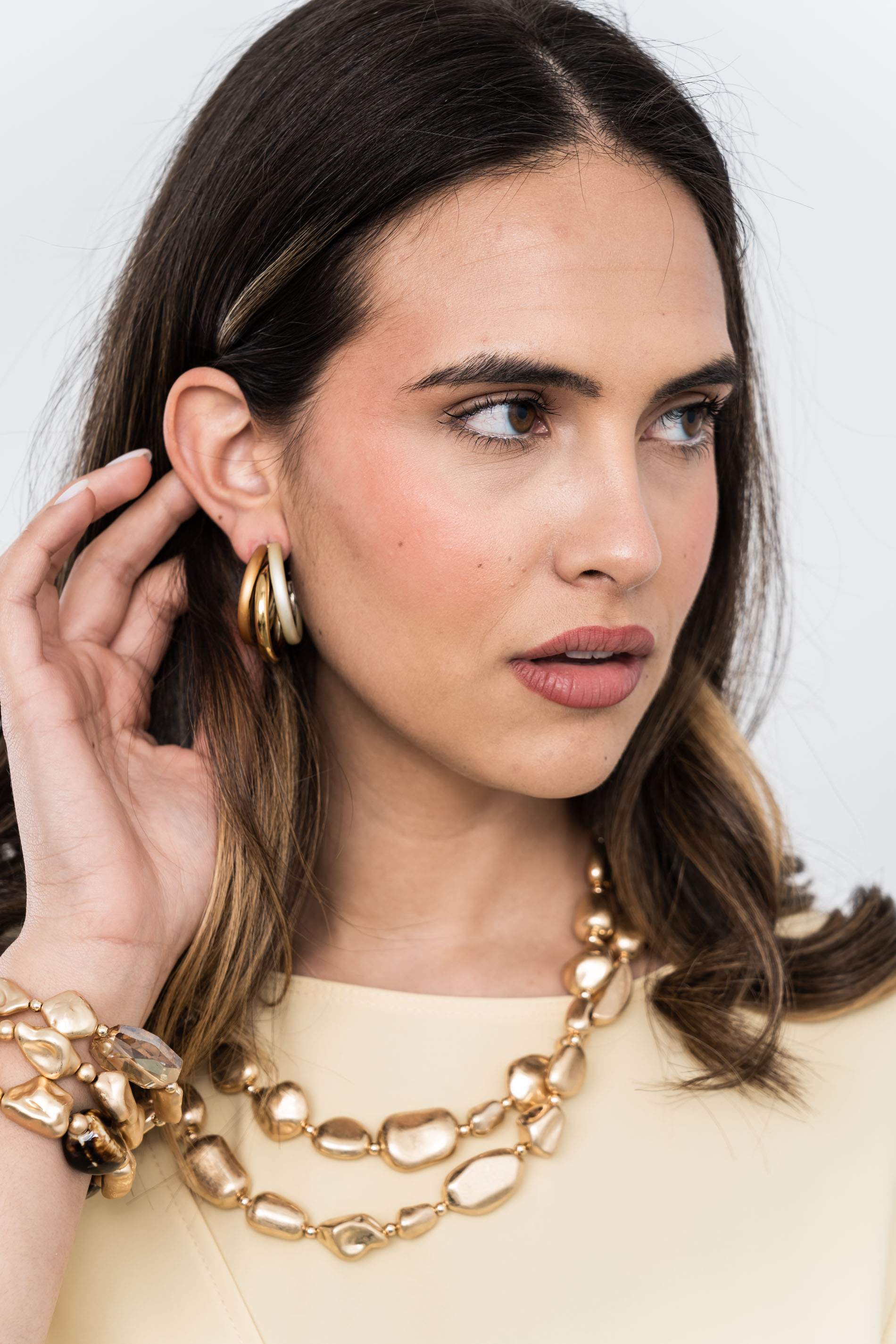 BLUSA EFECTO CRUZADO MANGA FRANCESA VAINILLA