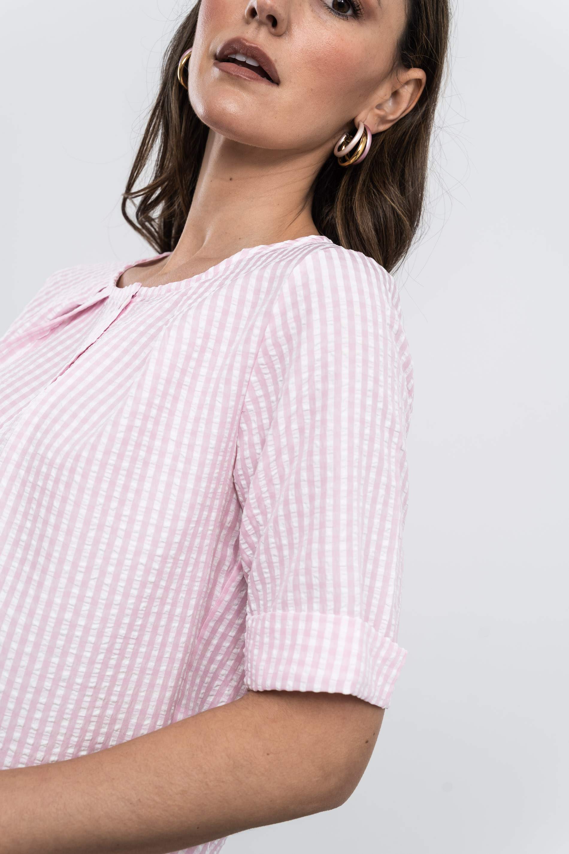 BLUSA TABLAS BOTONES CUADRITOS ROSA