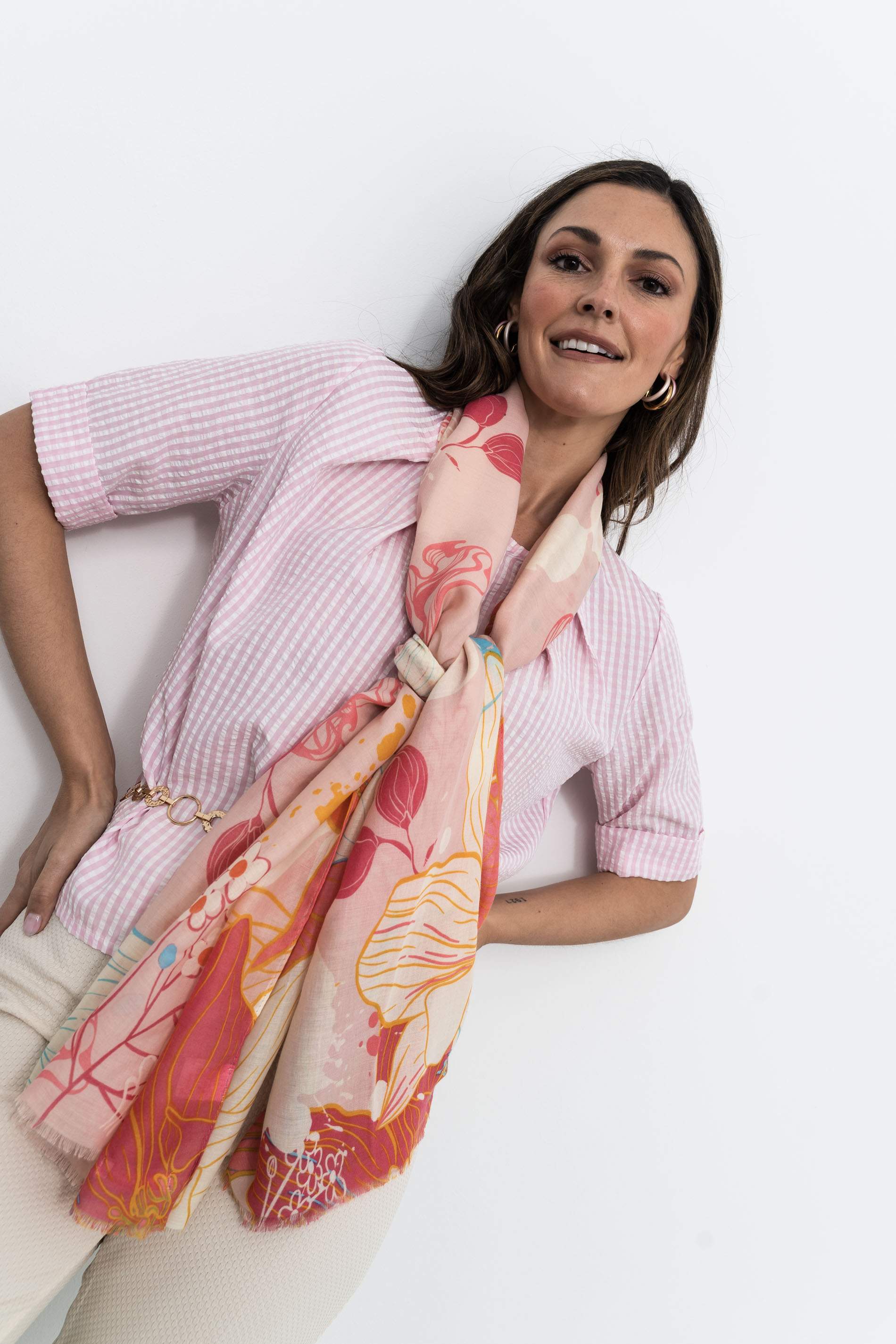 BLUSA TABLAS BOTONES CUADRITOS ROSA