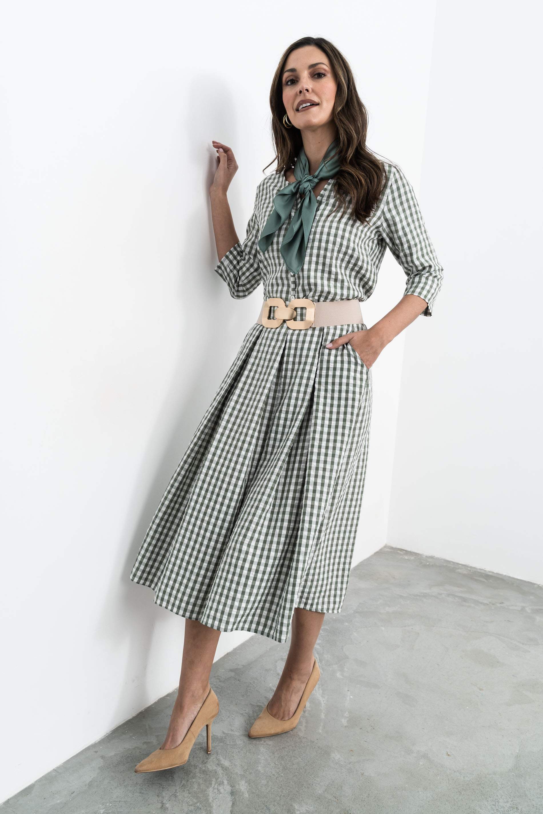 BLUSA CUELLO UVE CUADROS KAKI