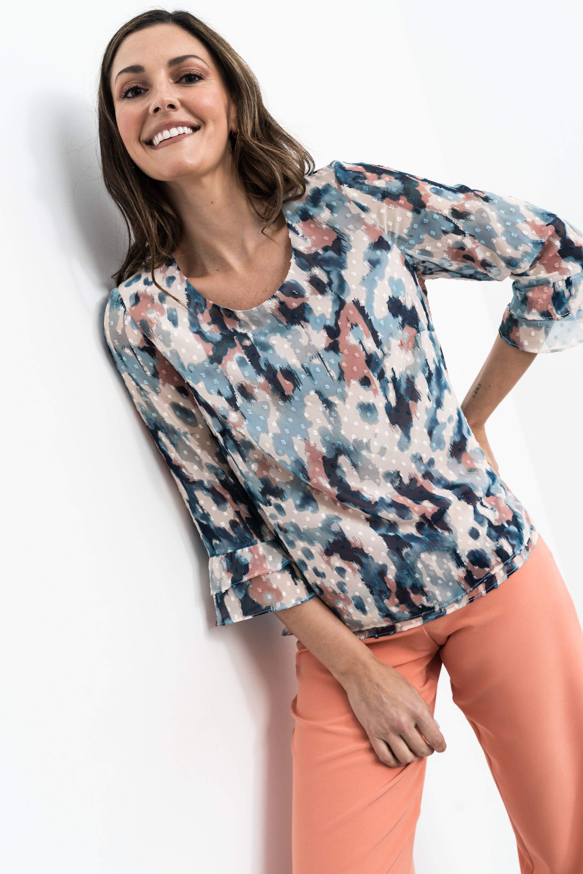 PANTALÓN RECTO COLOR CORAL