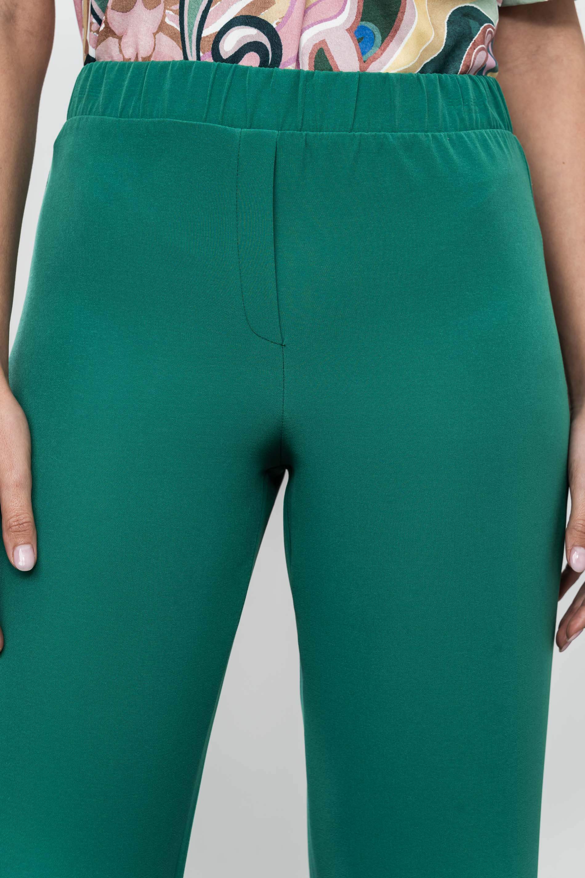 PANTALÓN RECTO COLOR VERDE