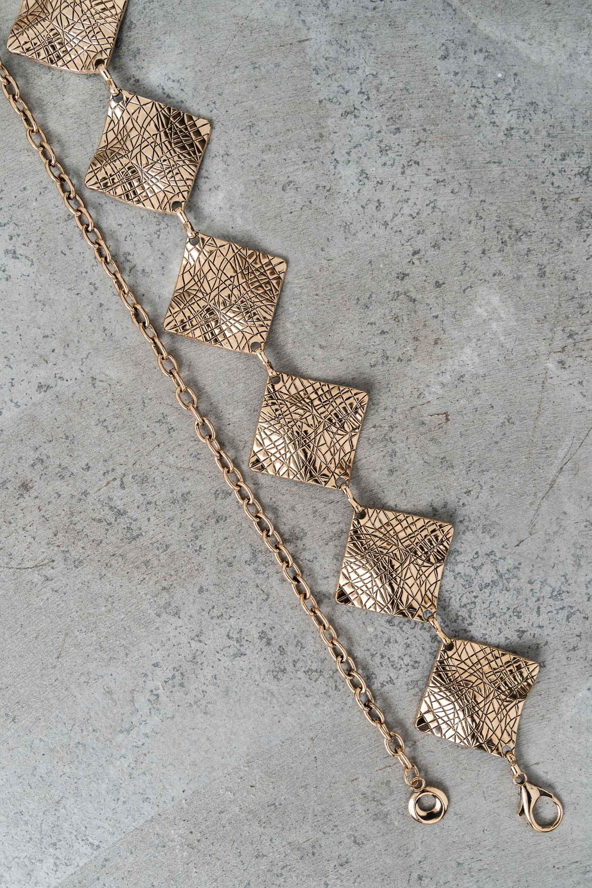 CINTURÓN METAL TEXTURA