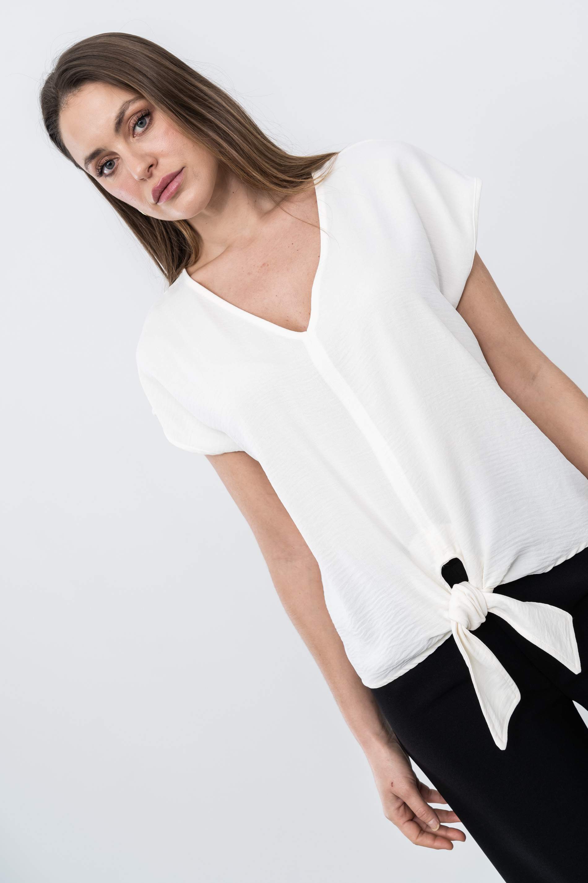 BLUSA NUDO CENTRAL MARFIL