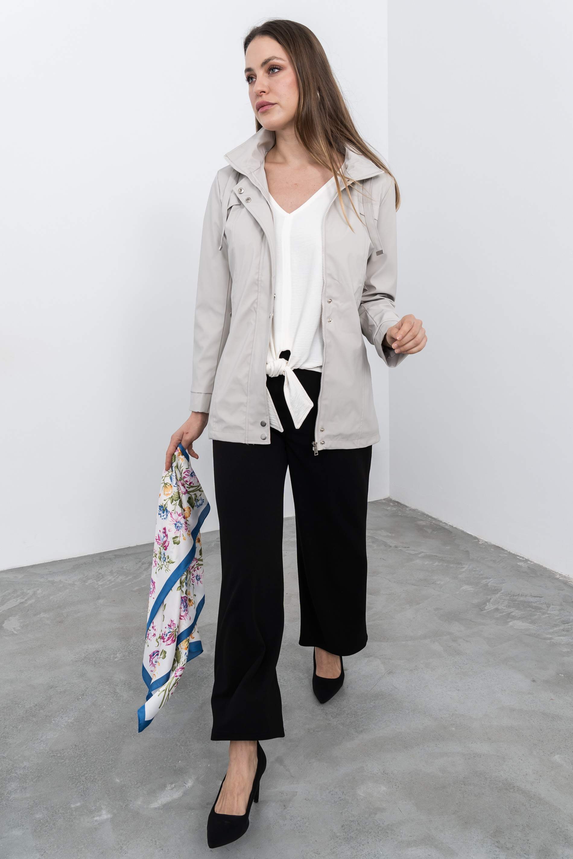 BLUSA NUDO CENTRAL MARFIL