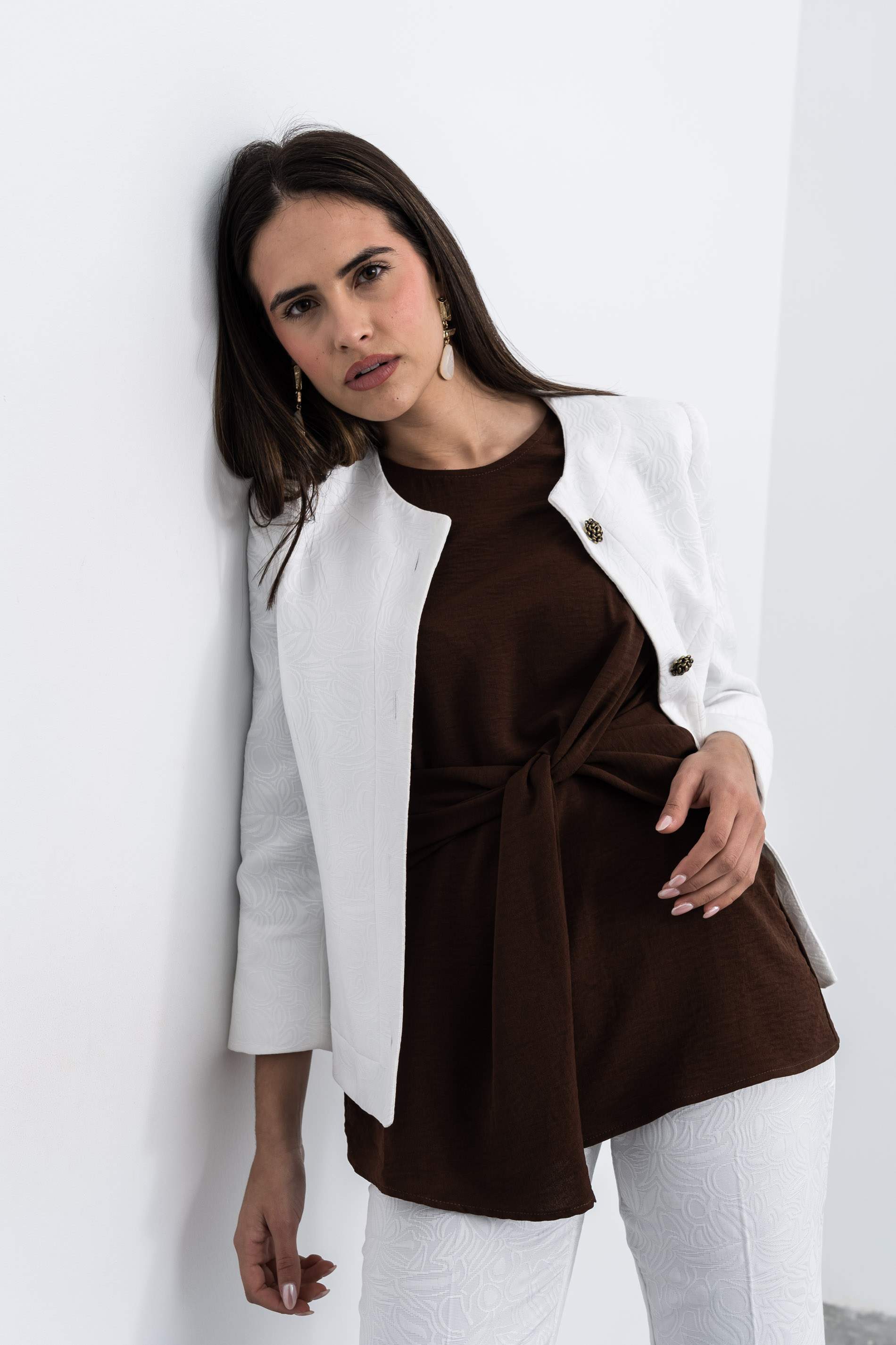 BLUSÓN RECOGIDO LATERAL CHOCOLATE