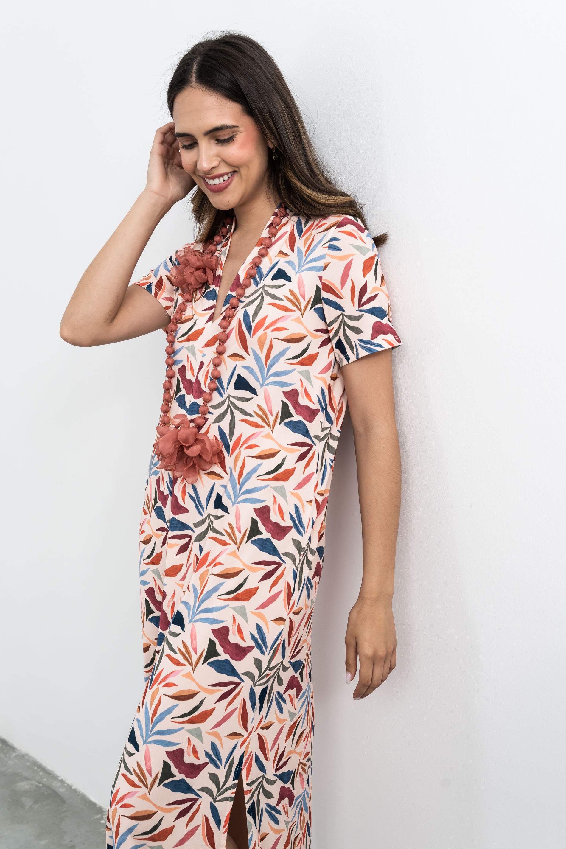 VESTIDO FUELLE HOJAS COLOR