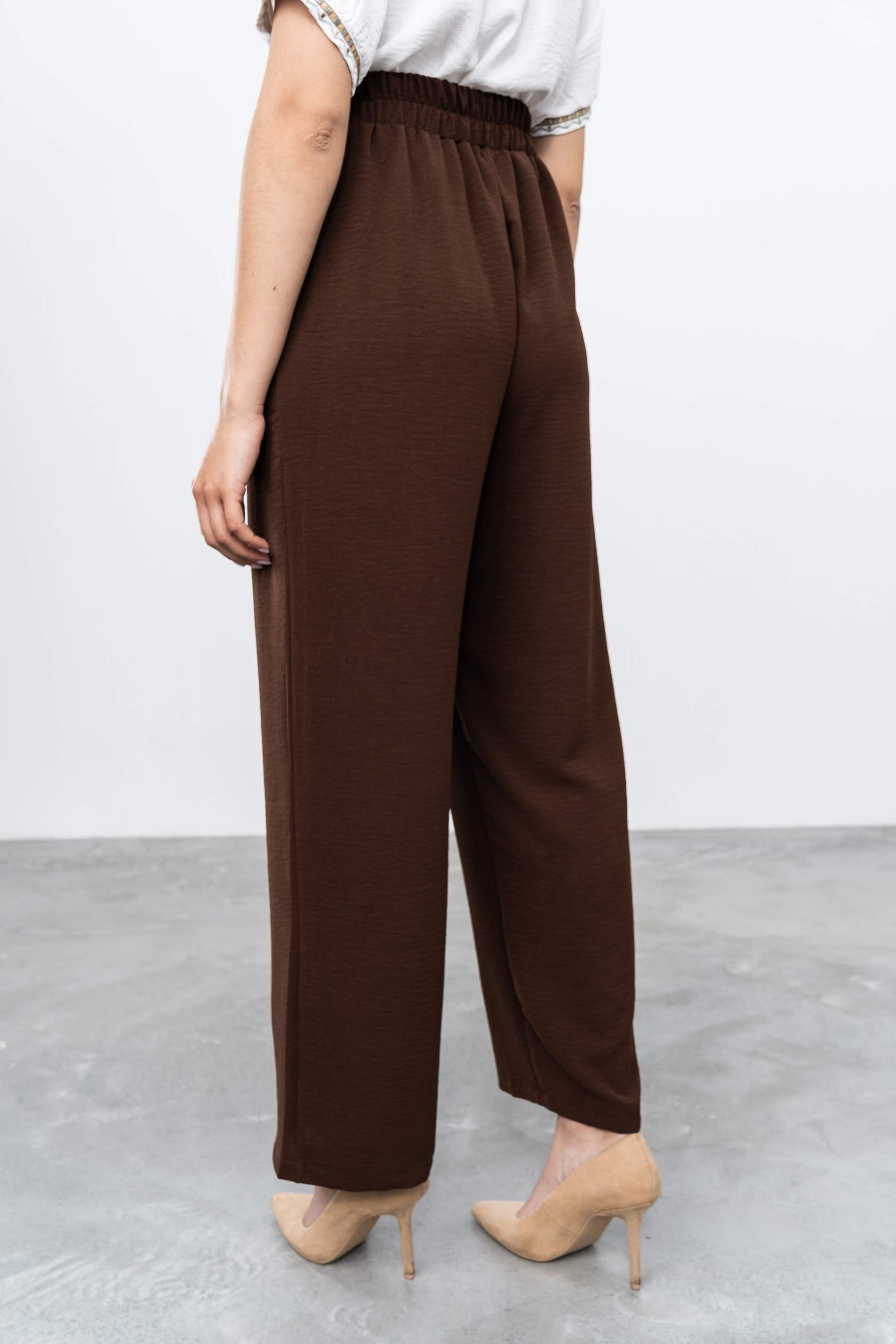 PANTALÓN RECTO CHOCOLATE