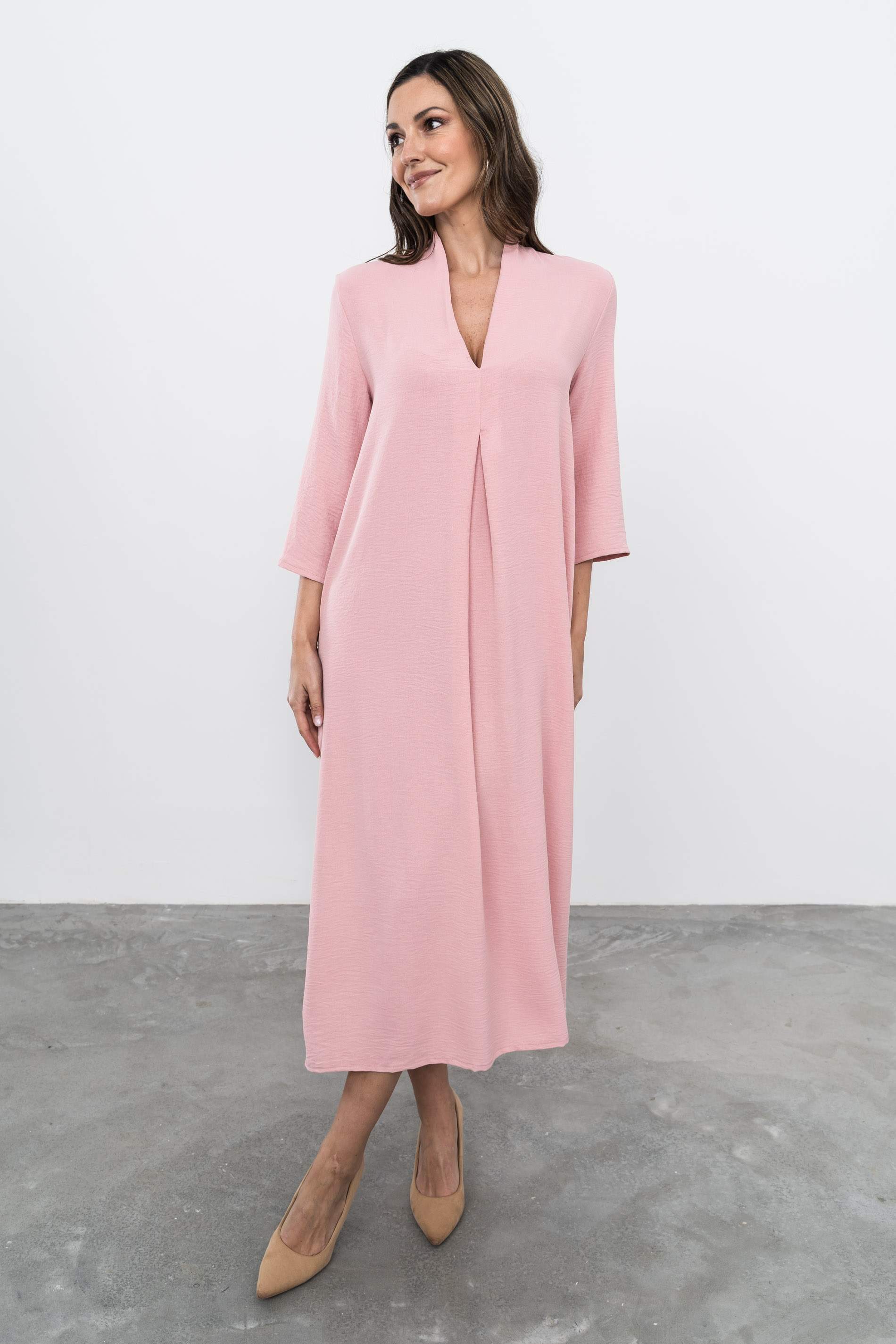 VESTIDO FUELLE LISO NUDE