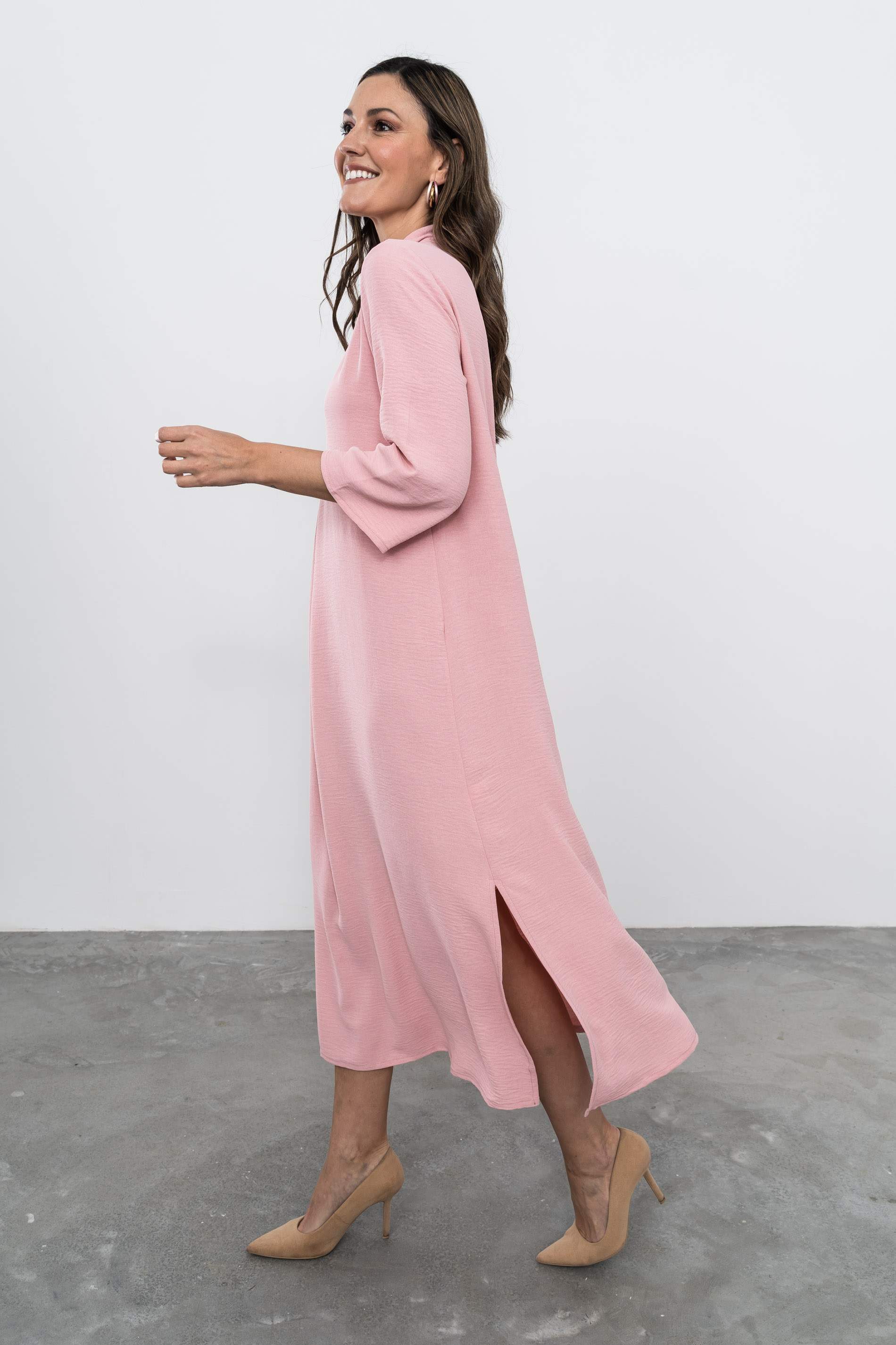 VESTIDO FUELLE LISO NUDE