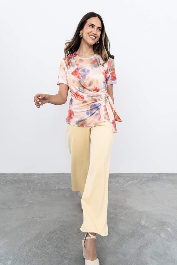 CAMISETA NUDO FLOR ACUARELA