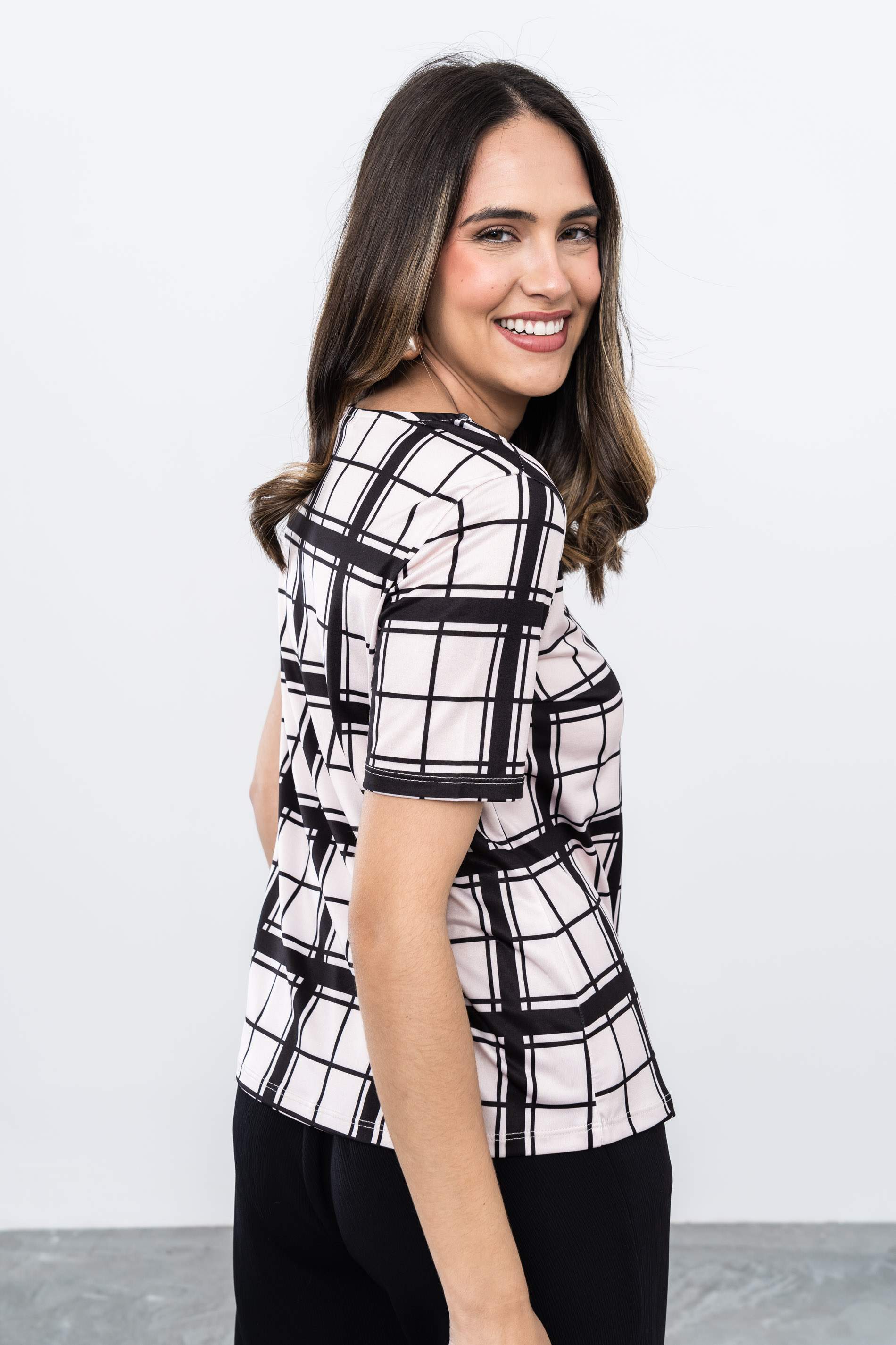 CAMISETA CUADROS MANGA CORTA