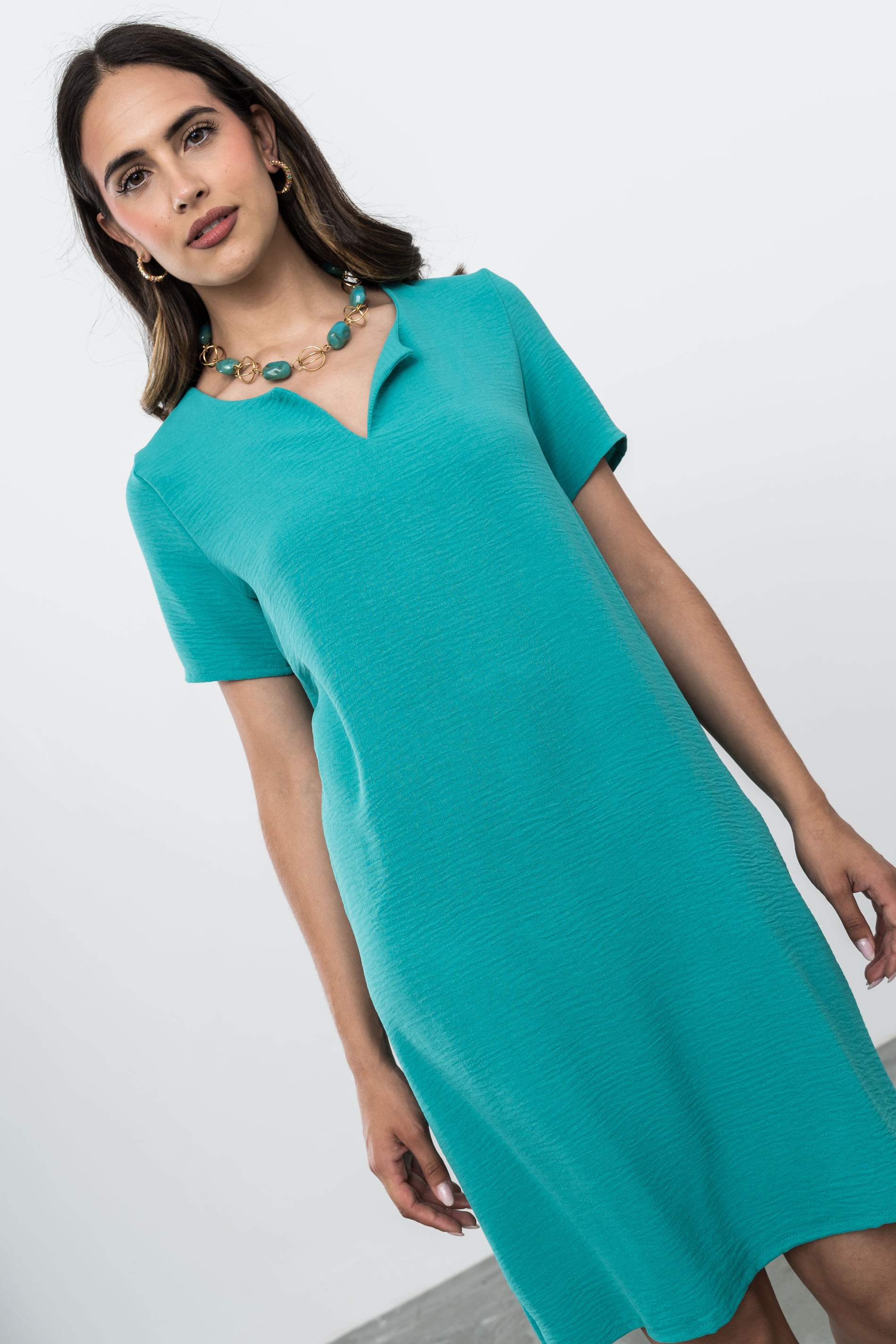 VESTIDO CUELLO UVE ESMERALDA