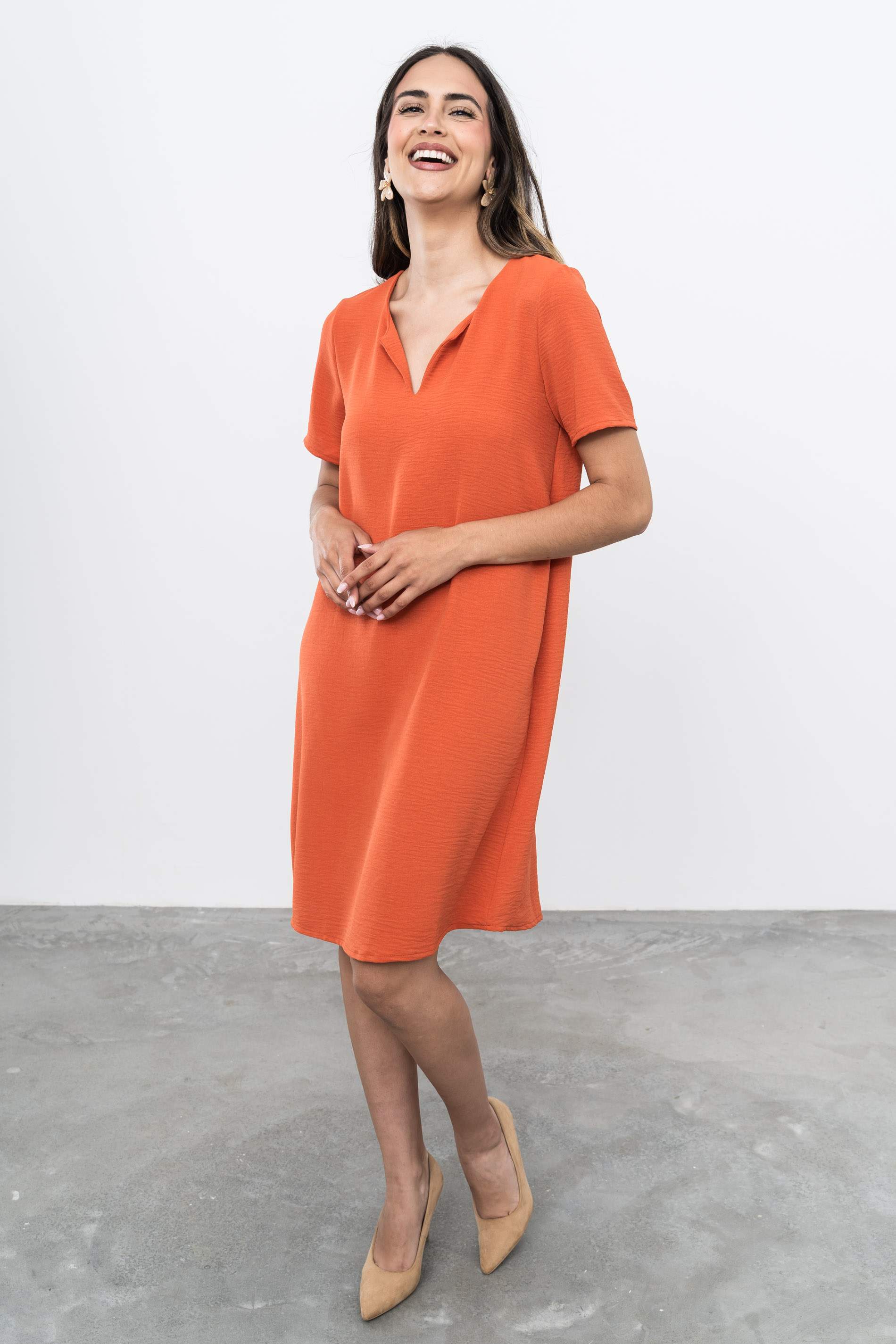 VESTIDO CUELLO UVE TEJA