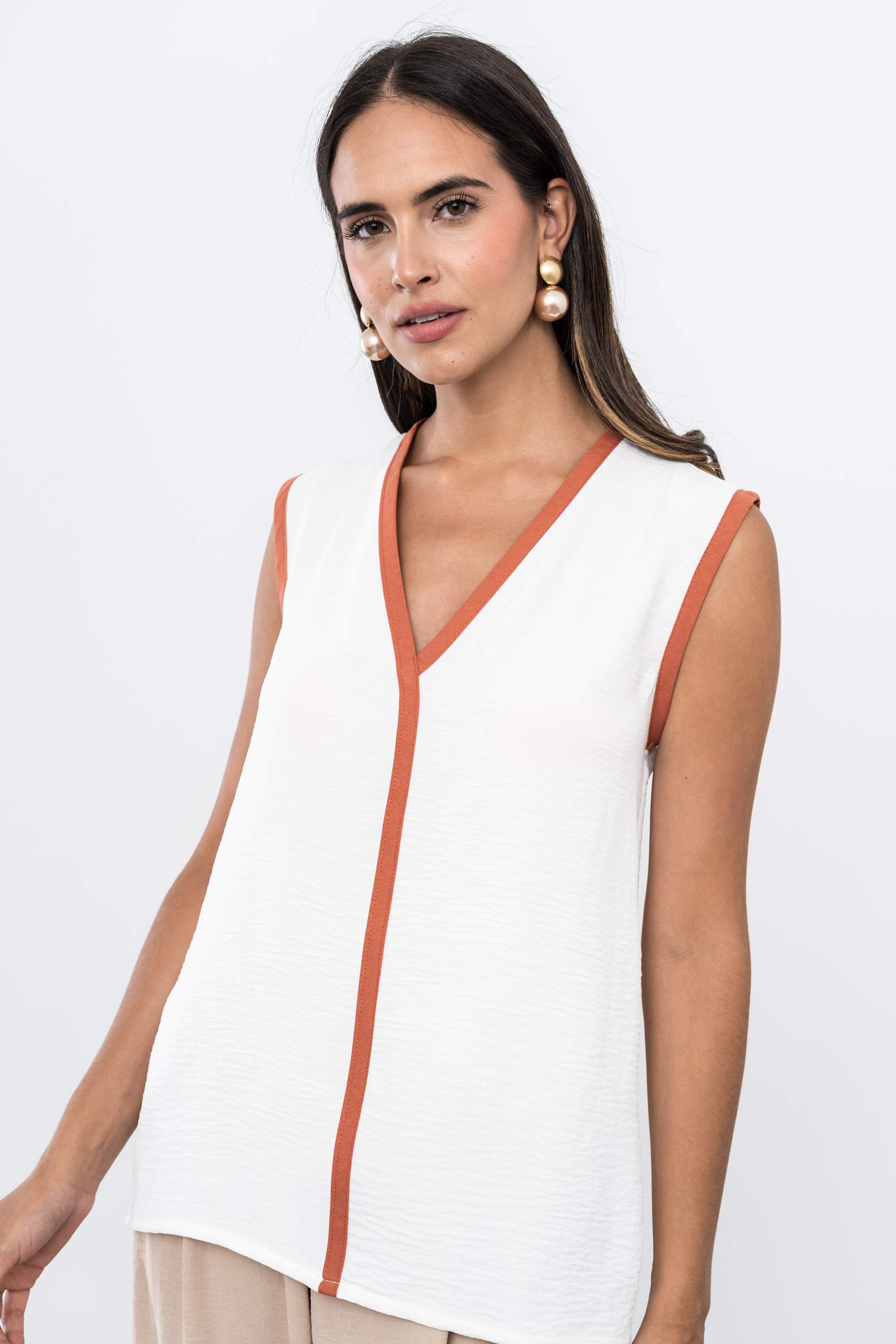 BLUSA VIVOS CONTRASTE CRUDO
