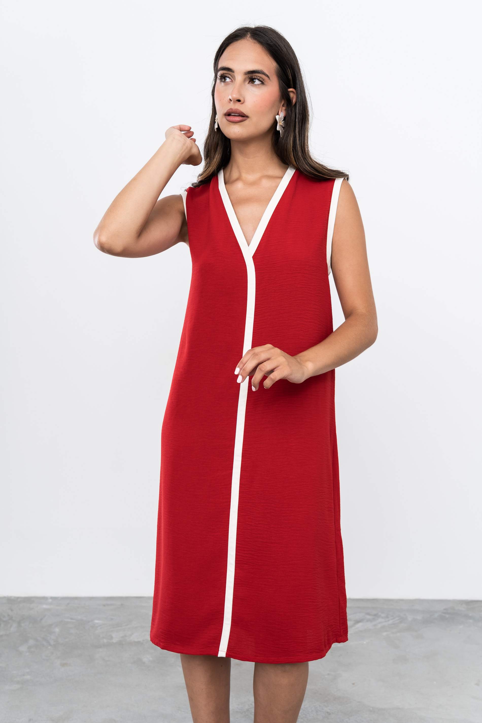 VESTIDO VIVOS CONTRASTE ROJO