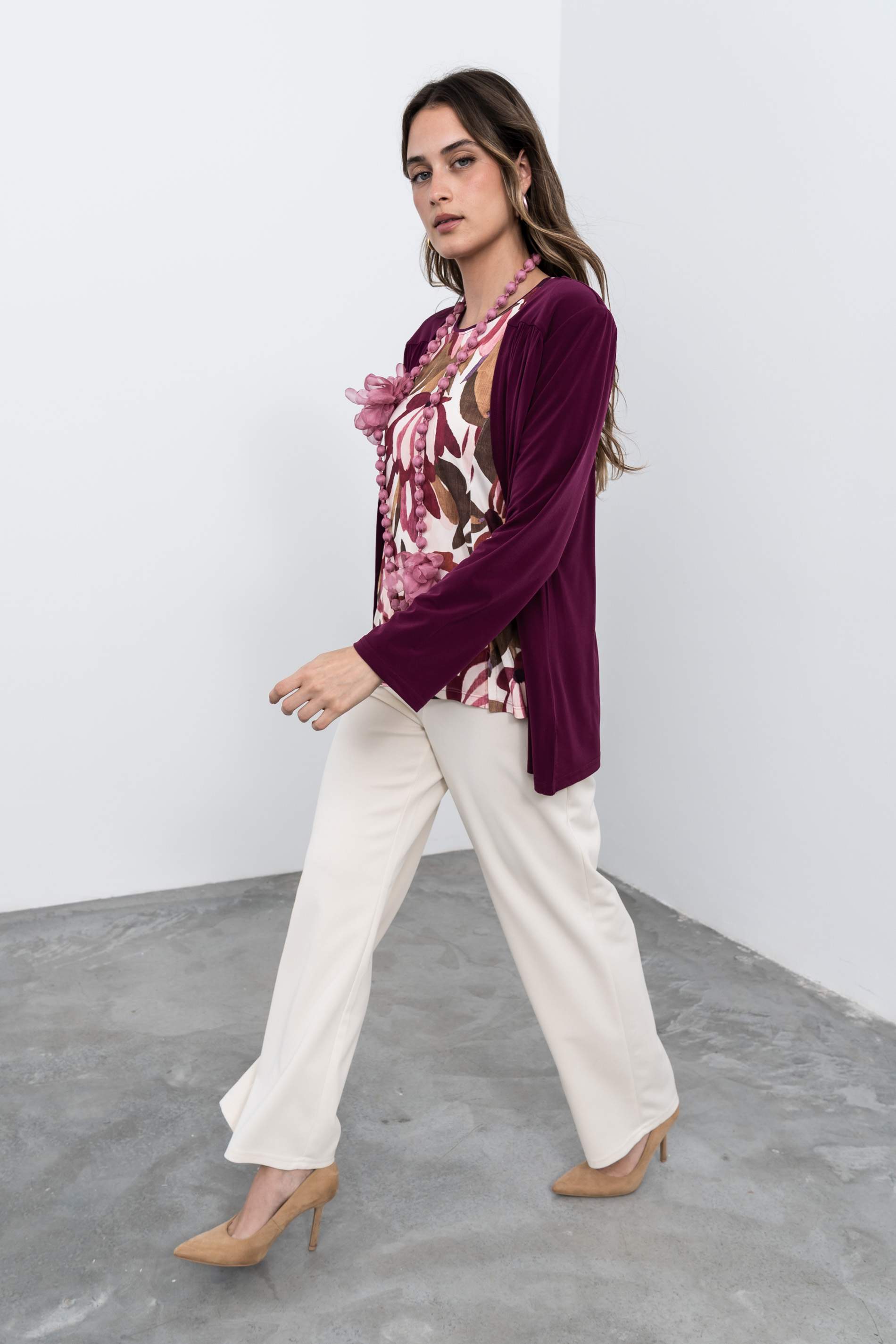 CAMISETA ABERTURAS FLORAL