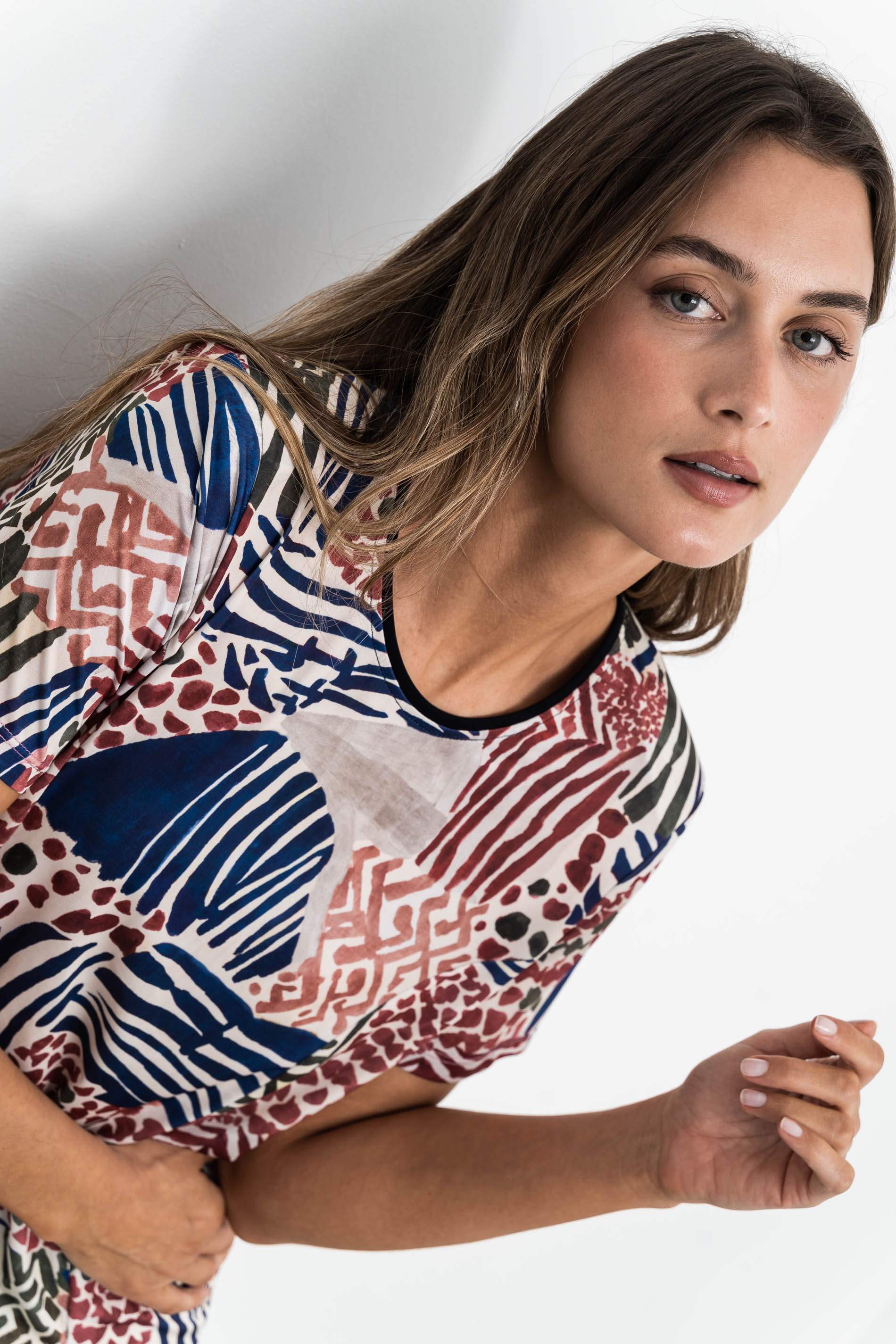 CAMISETA ABERTURAS PATCHWORD