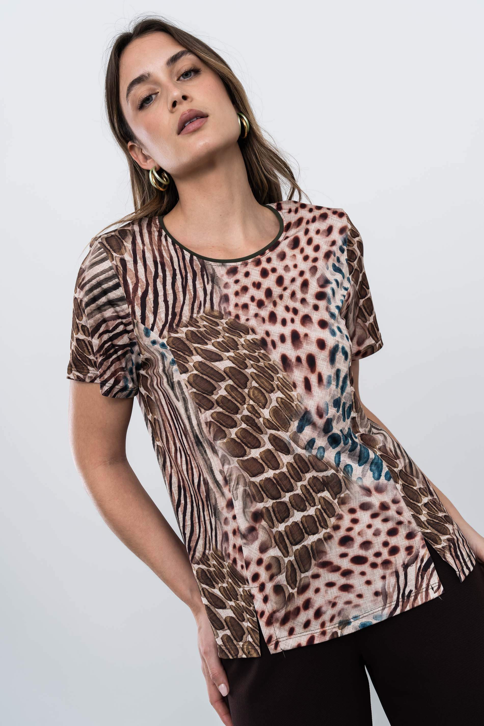 CAMISETA ABERTURAS ANIMAL