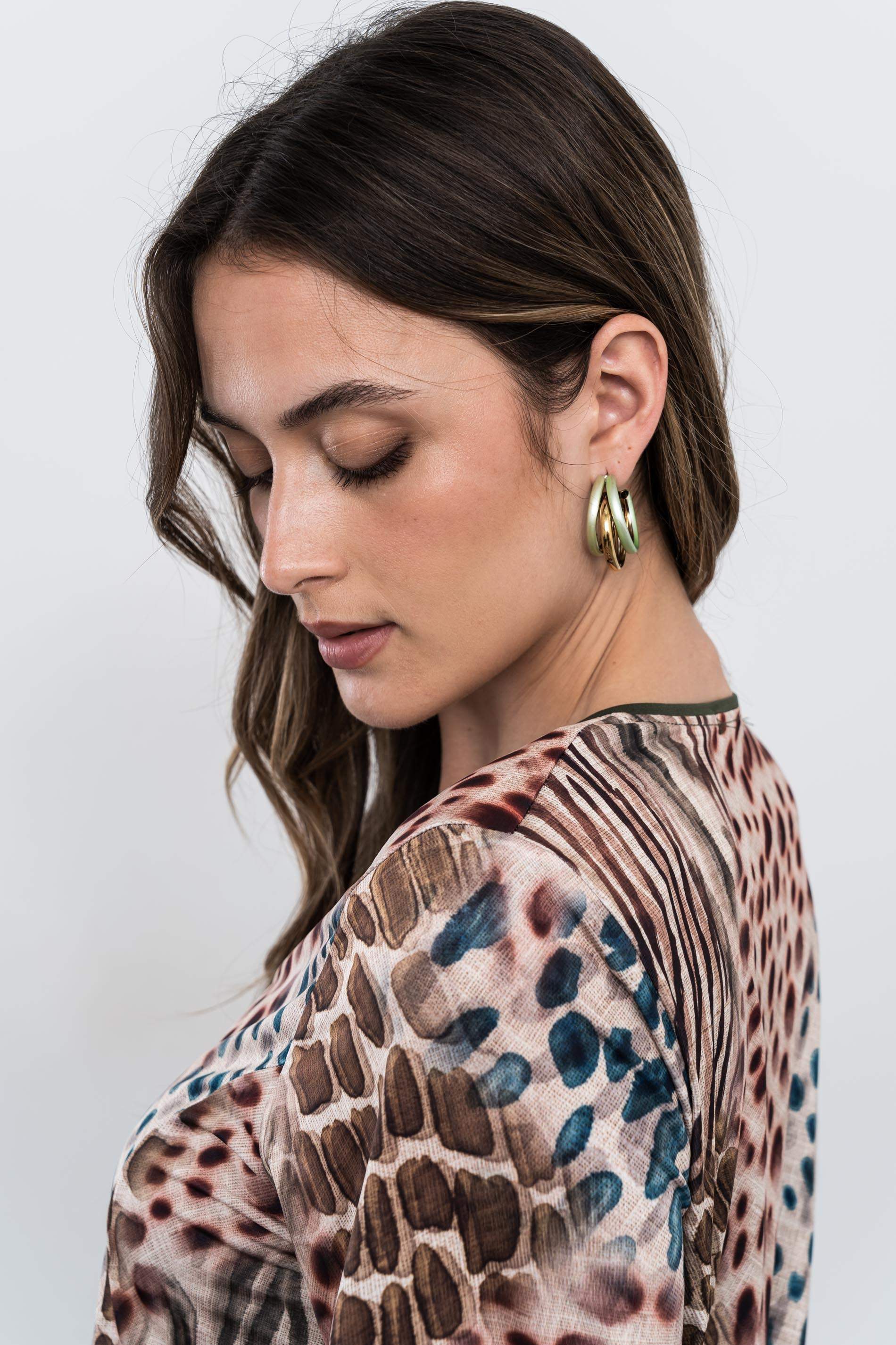 CAMISETA ABERTURAS ANIMAL