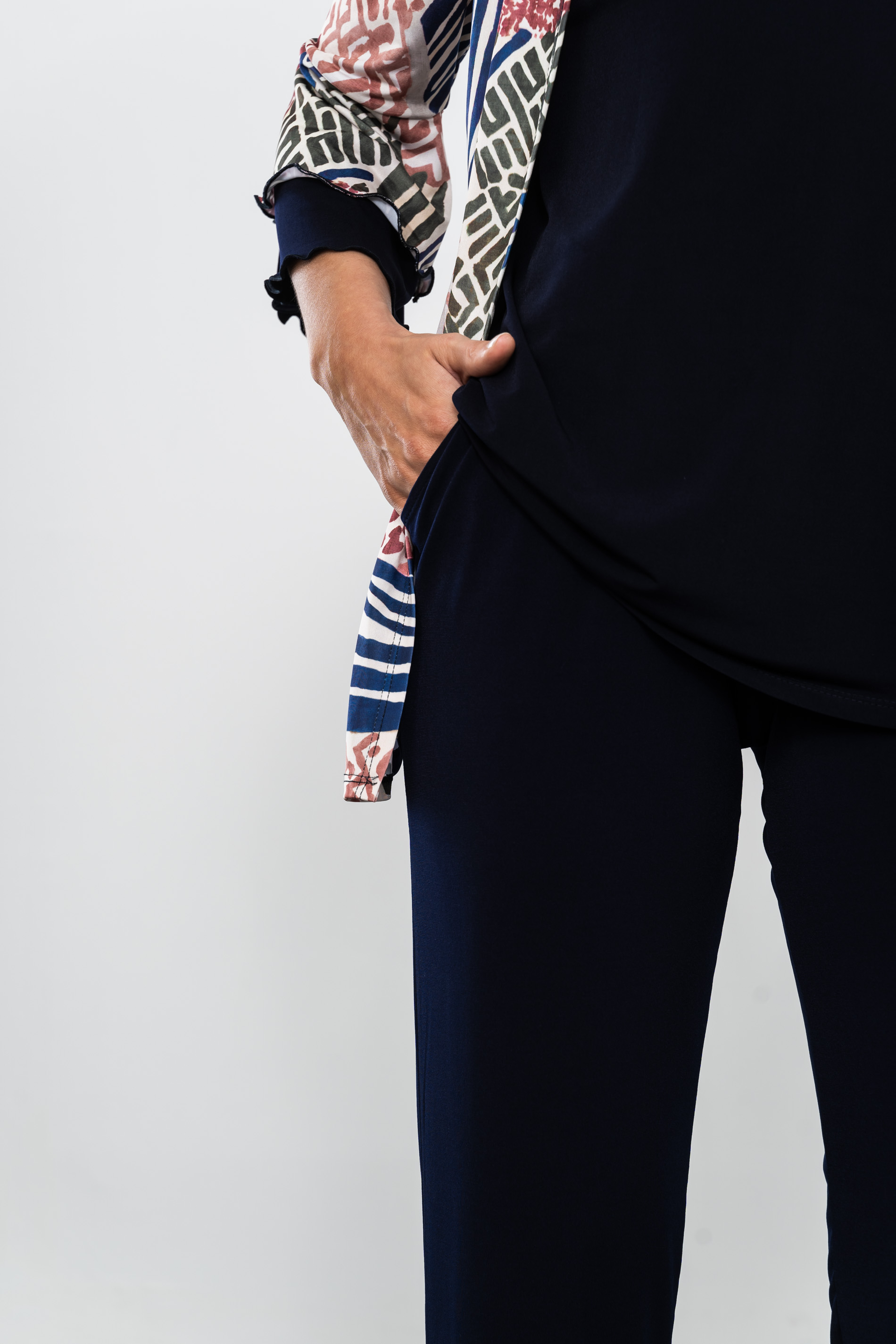 PANTALÓN FLUIDO MARINO