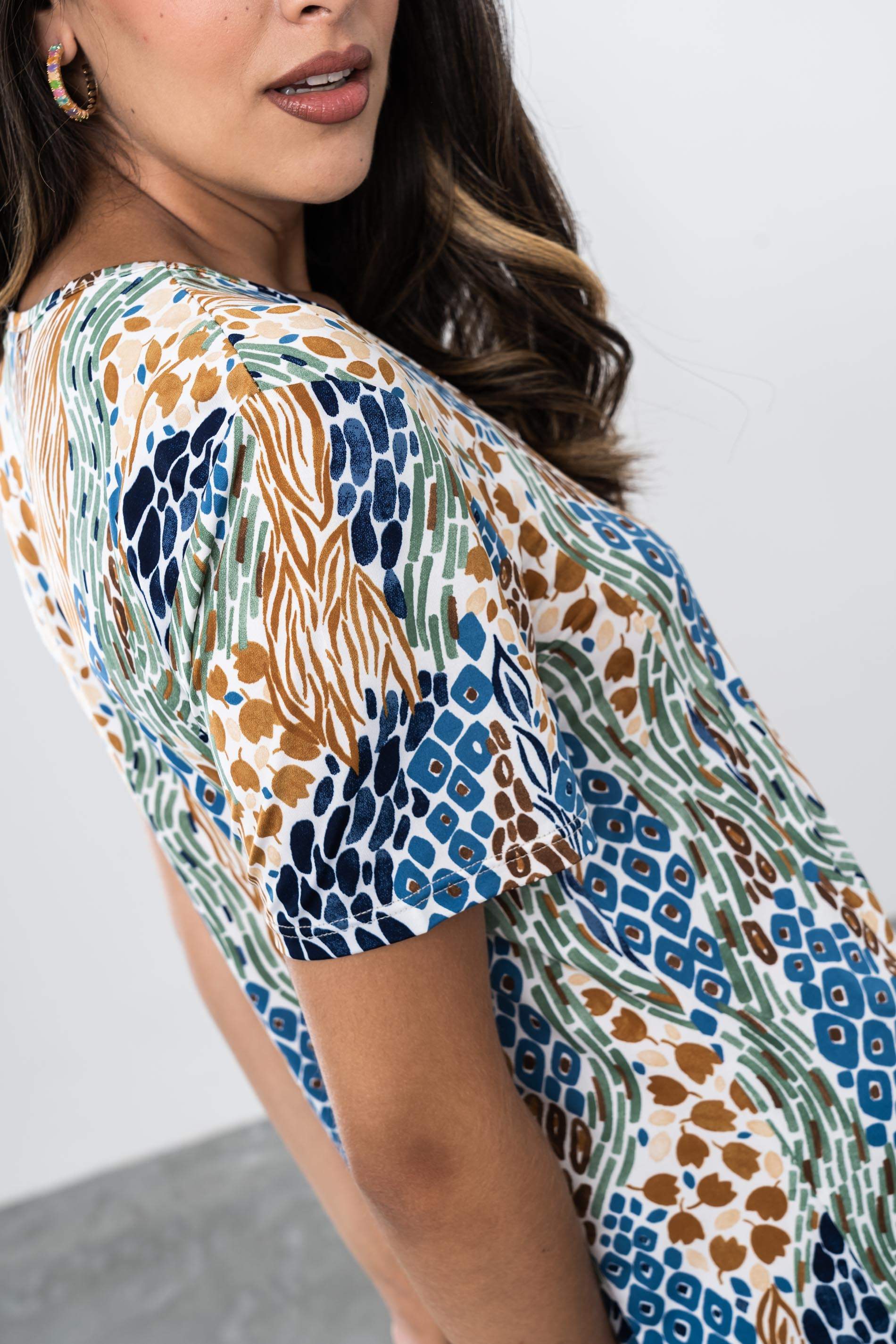 VESTIDO VOLANTE TULIPANES