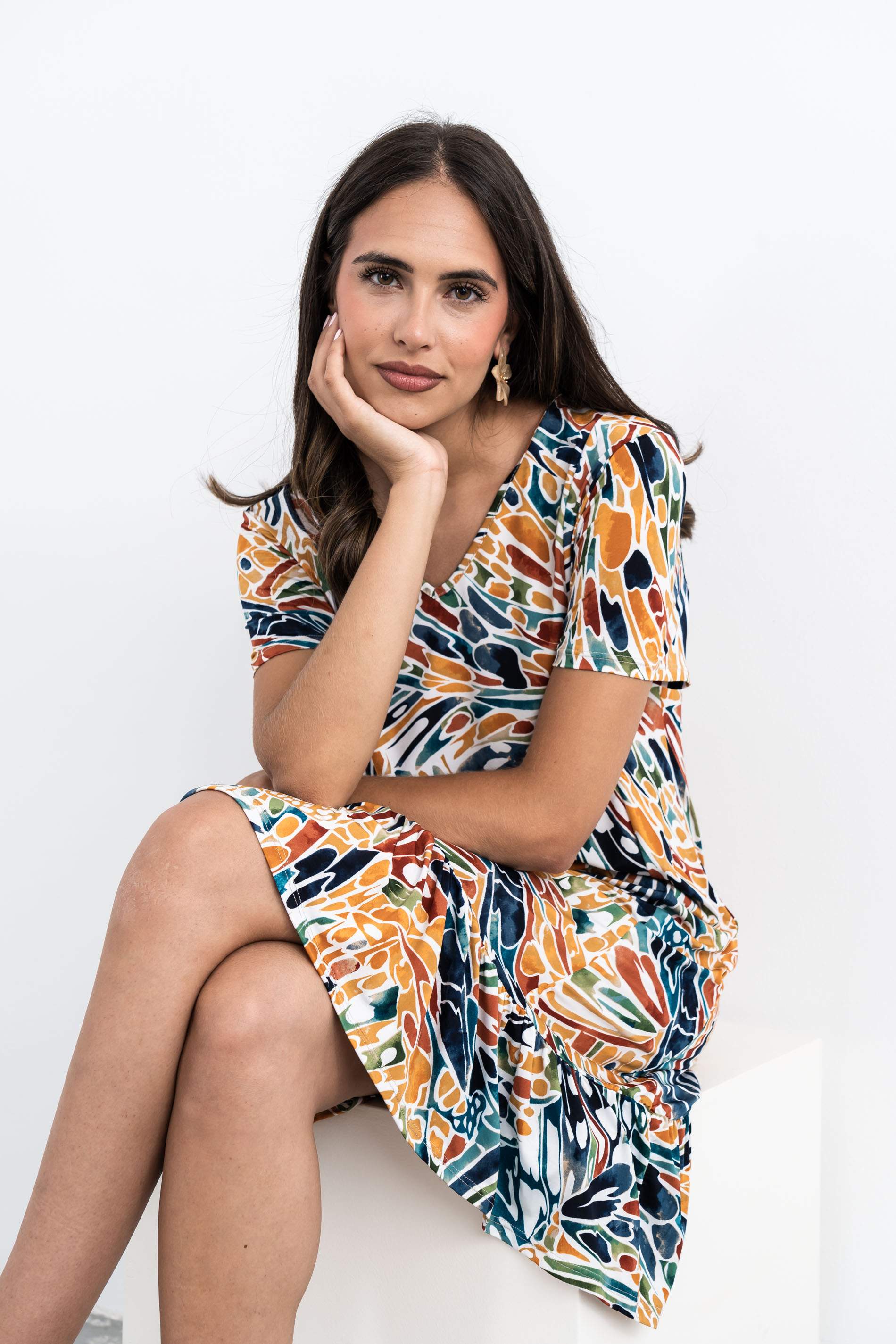 VESTIDO VOLANTE TRAZOS