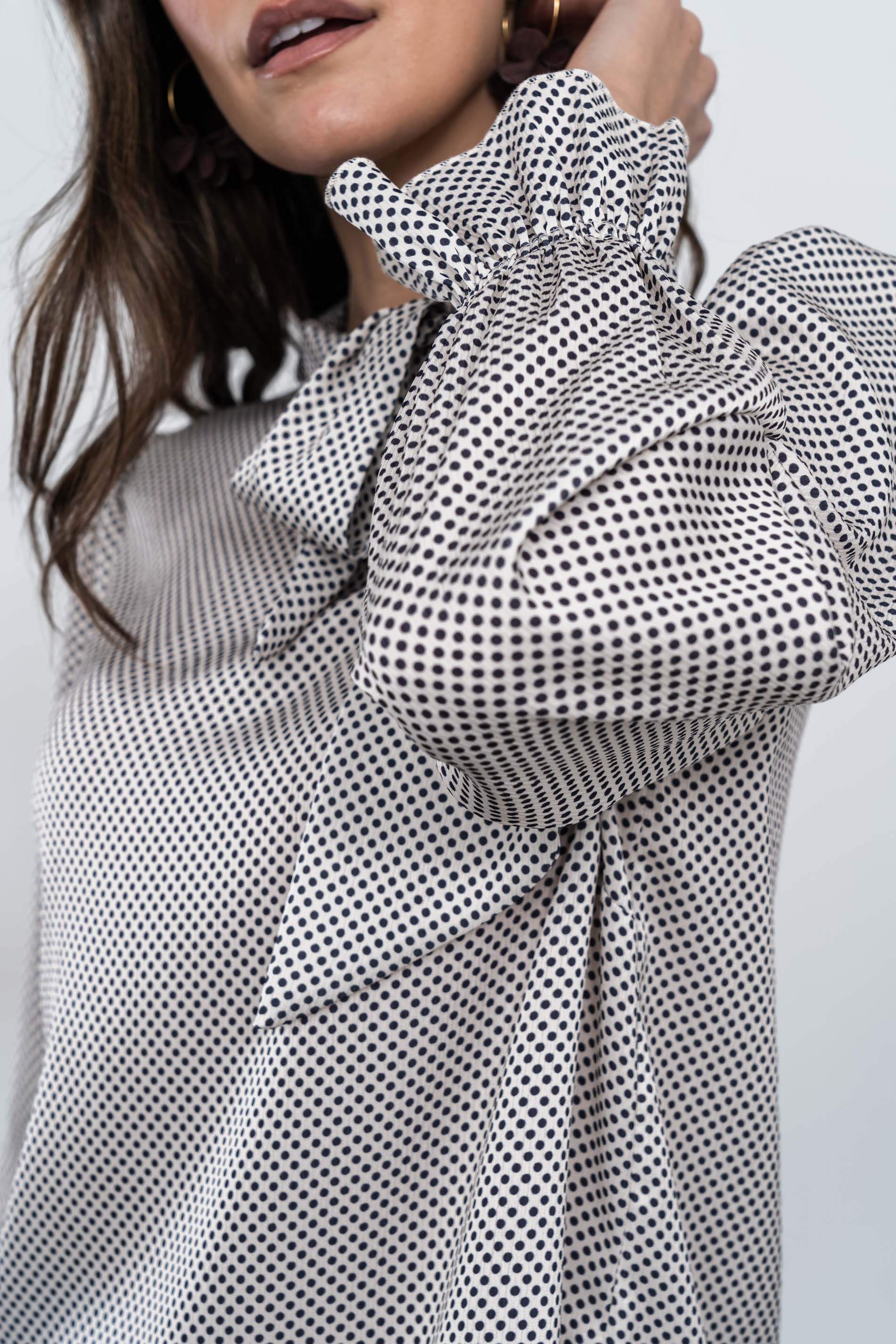 BLUSA LAZADA TOPOS CRUDO