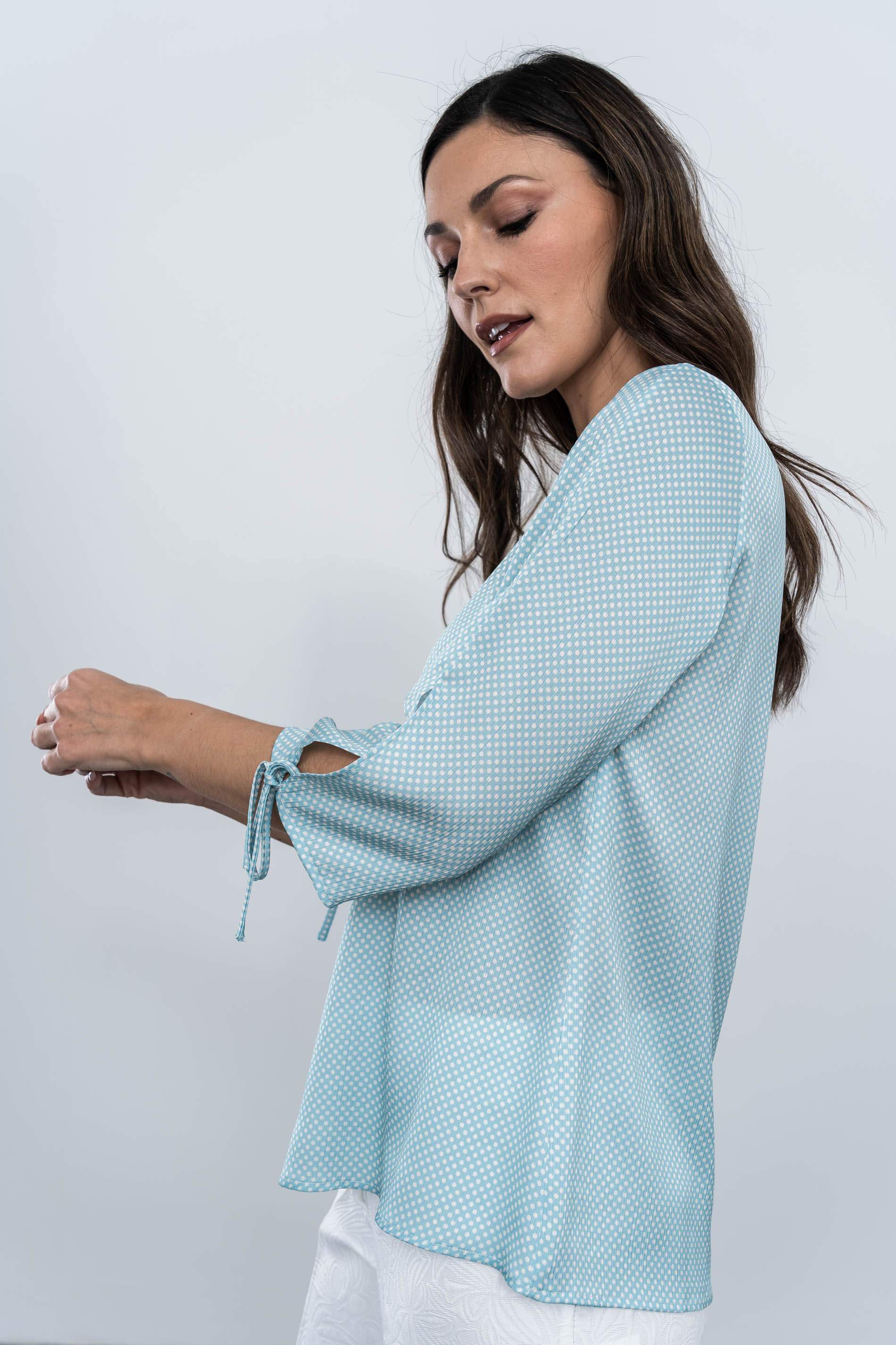 BLUSA MANGA LACITOS AGUA