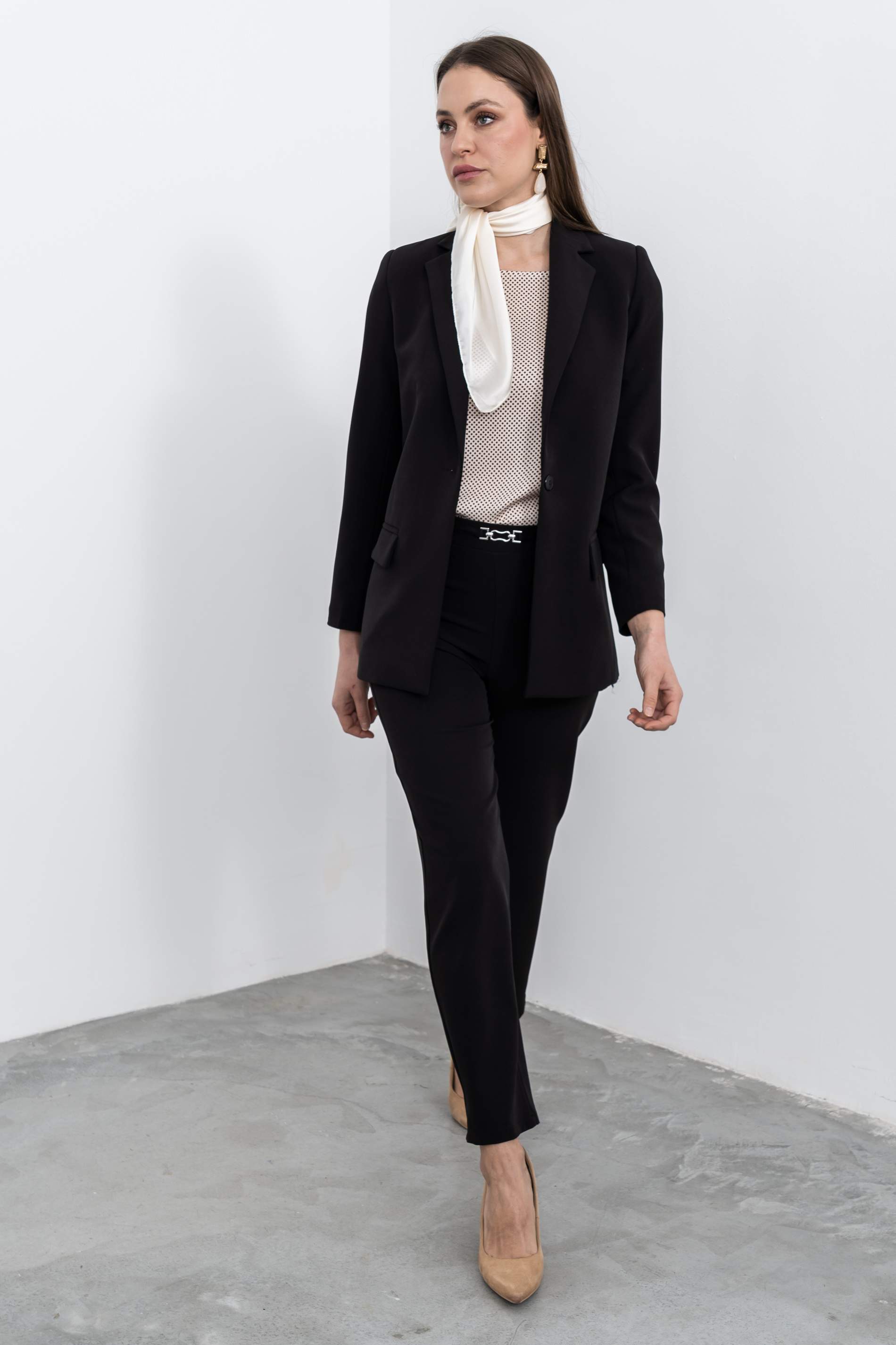 PANTALÓN HEBILLA NEGRO