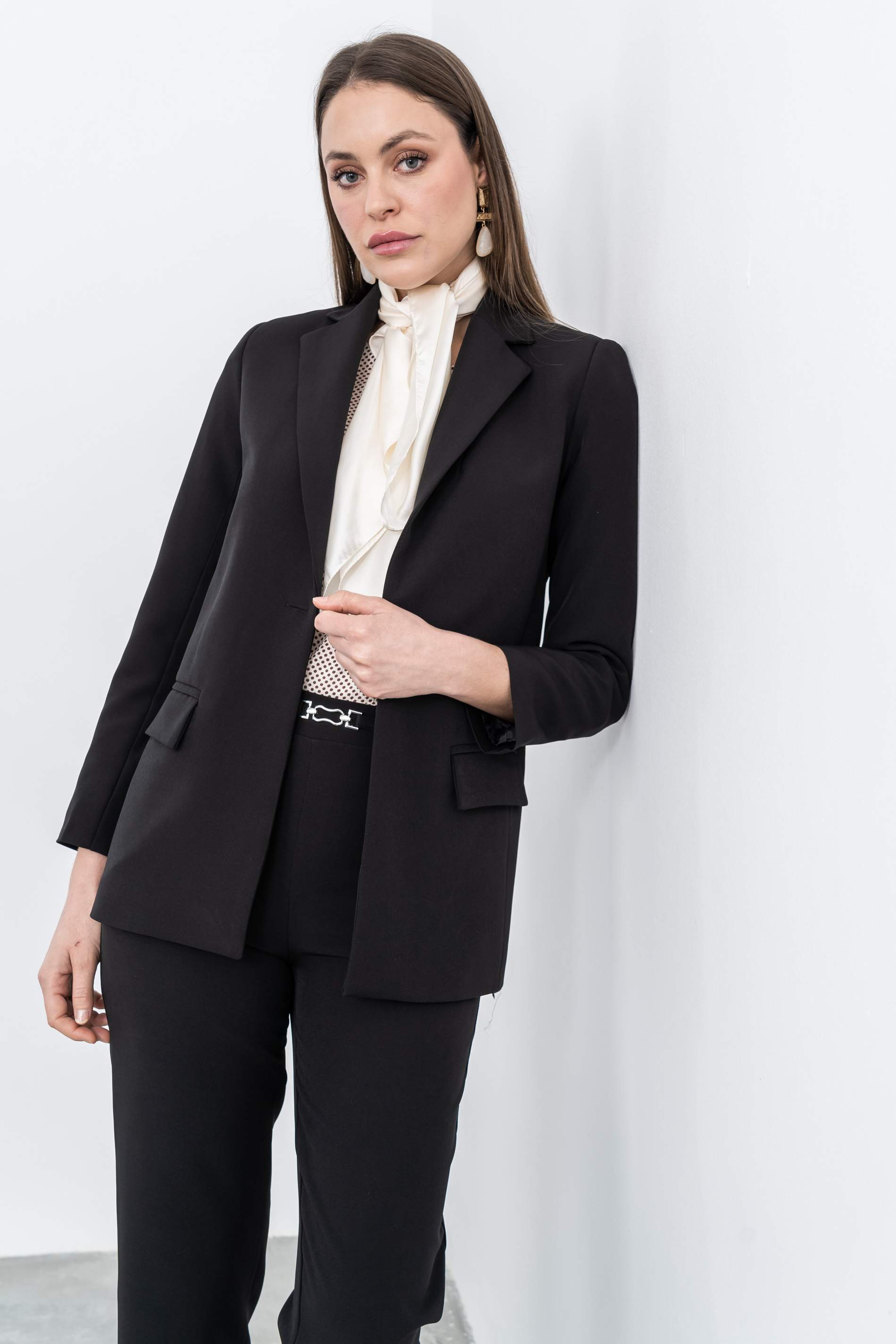 PANTALÓN HEBILLA NEGRO