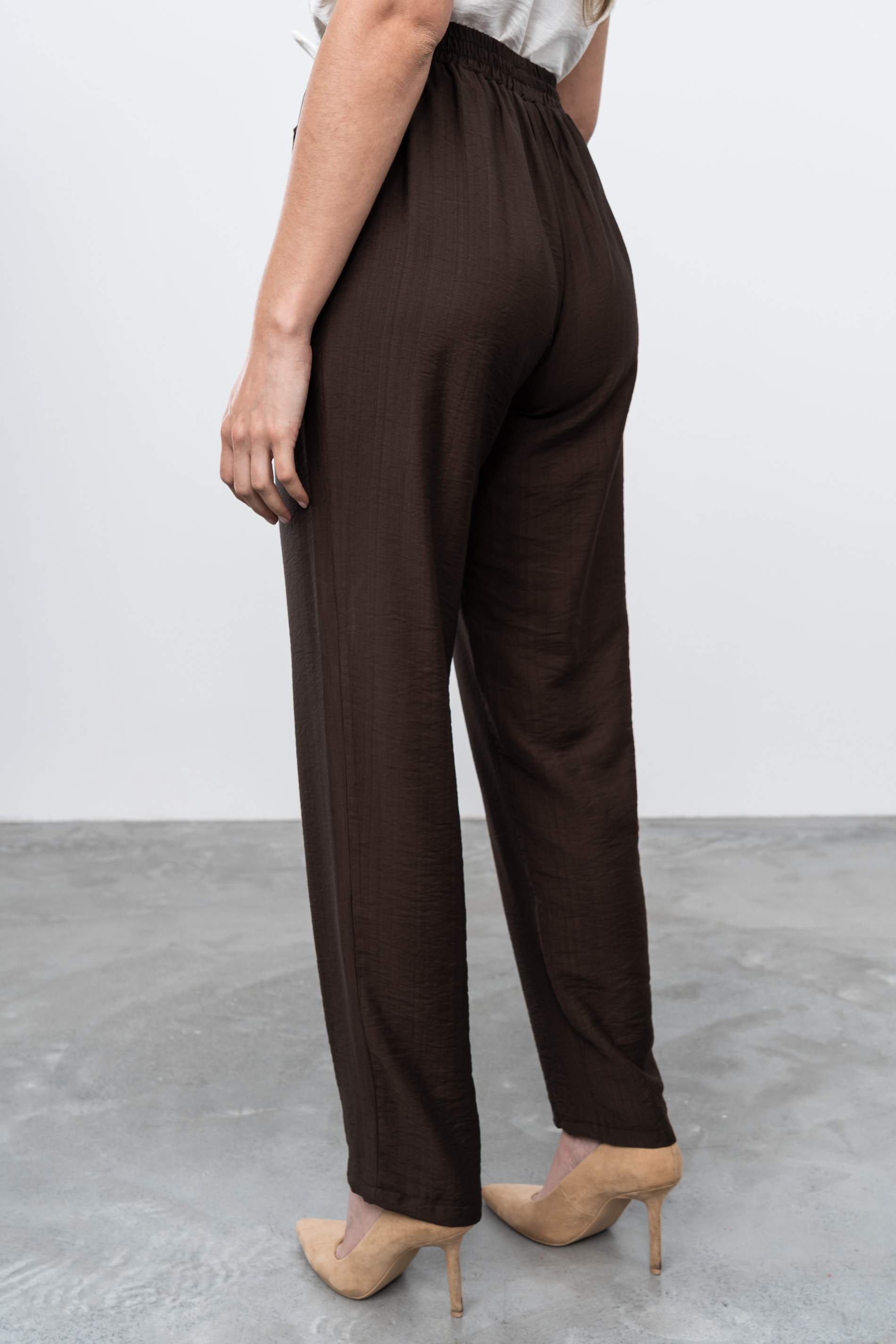 PANTALÓN HOLGADO CHOCOLATE