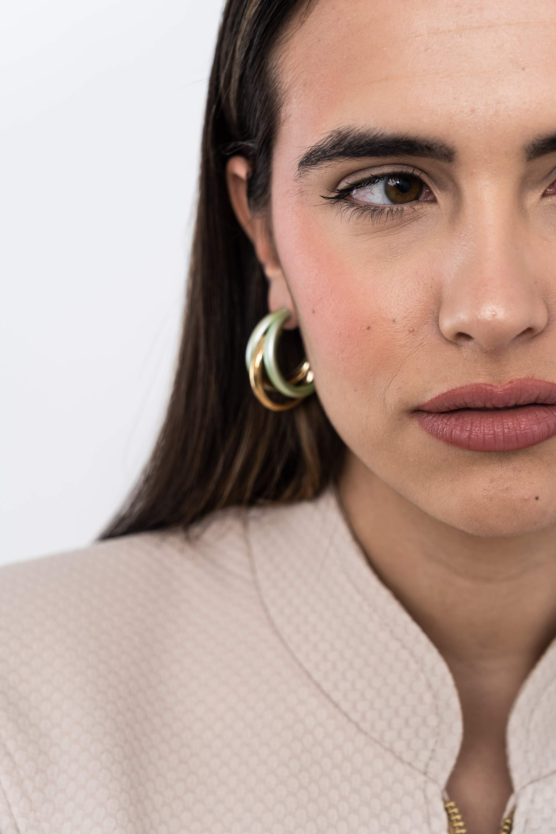 CHAQUETA CREMALLERA JACQUARD BEIGE