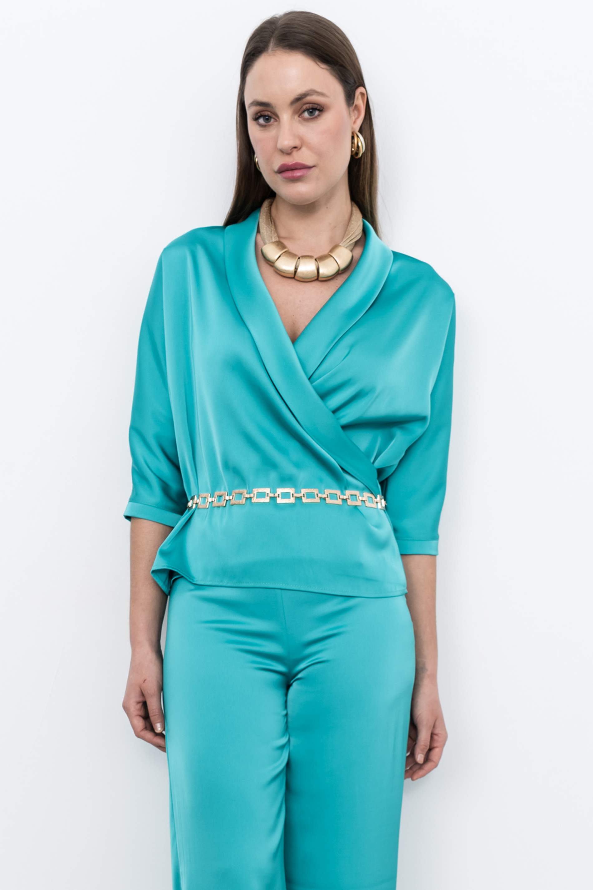 BLUSA SMOKING SATINADA ESMERALDA