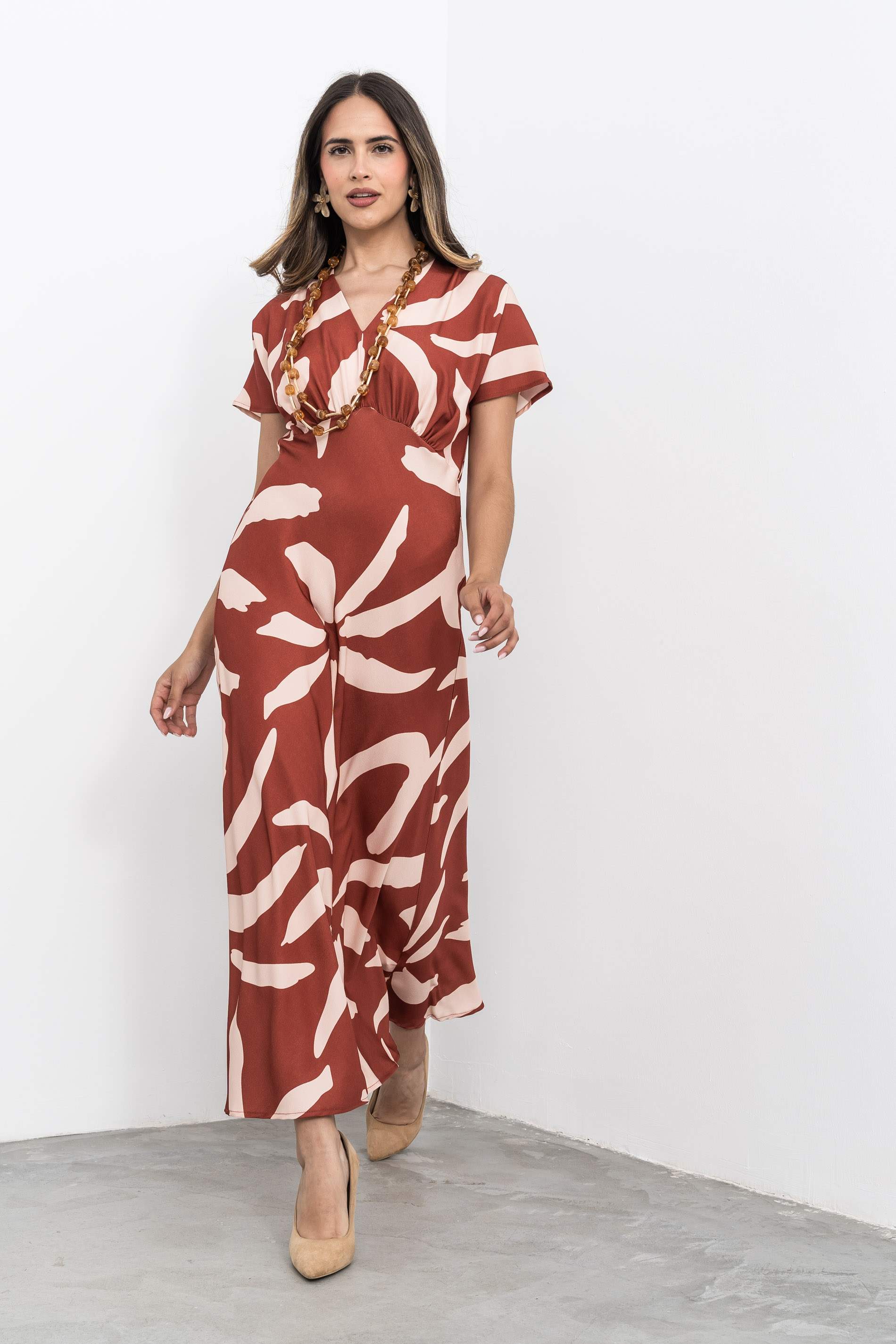 VESTIDO CORTE HOJAS