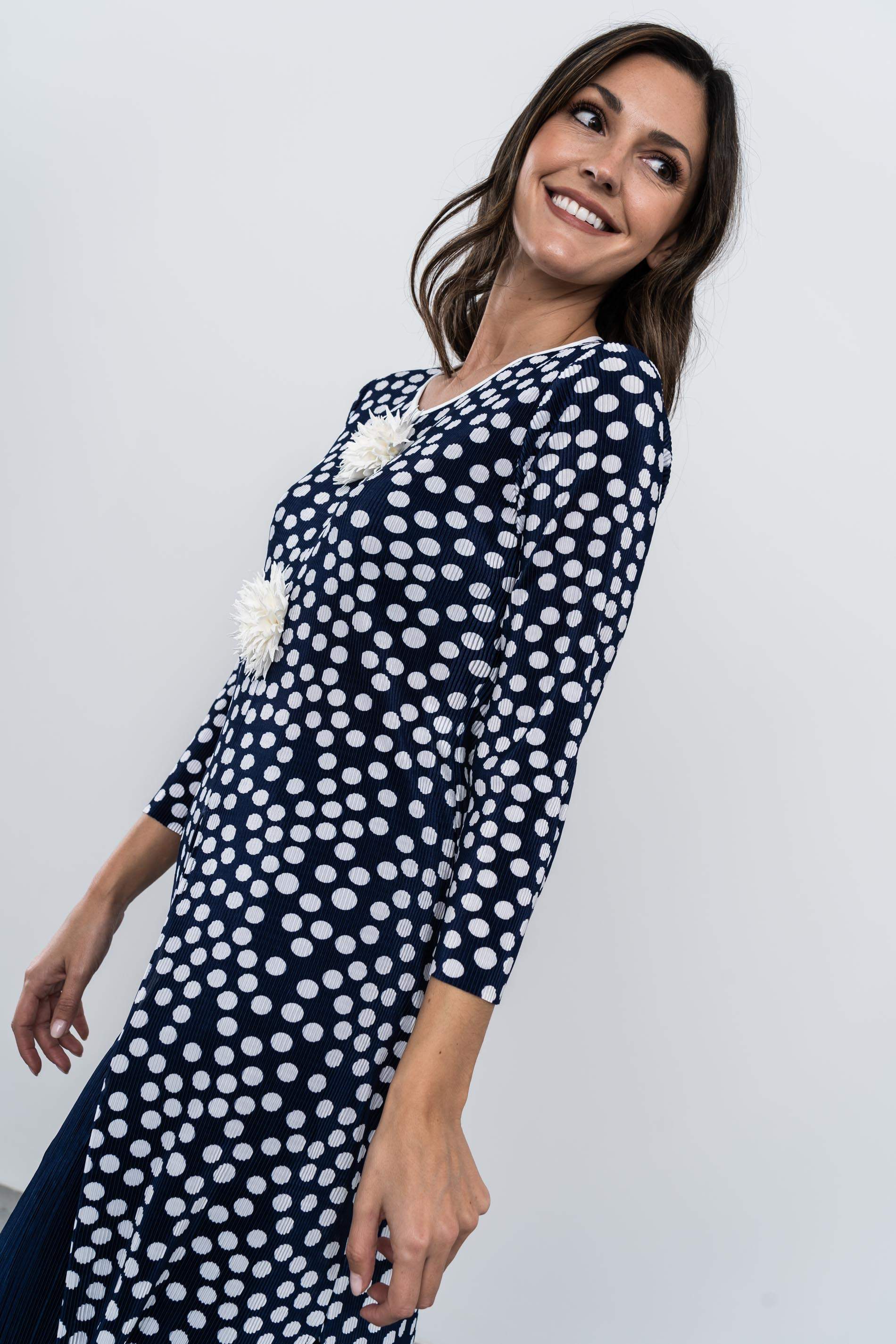 LEVITA PLISADA TOPOS