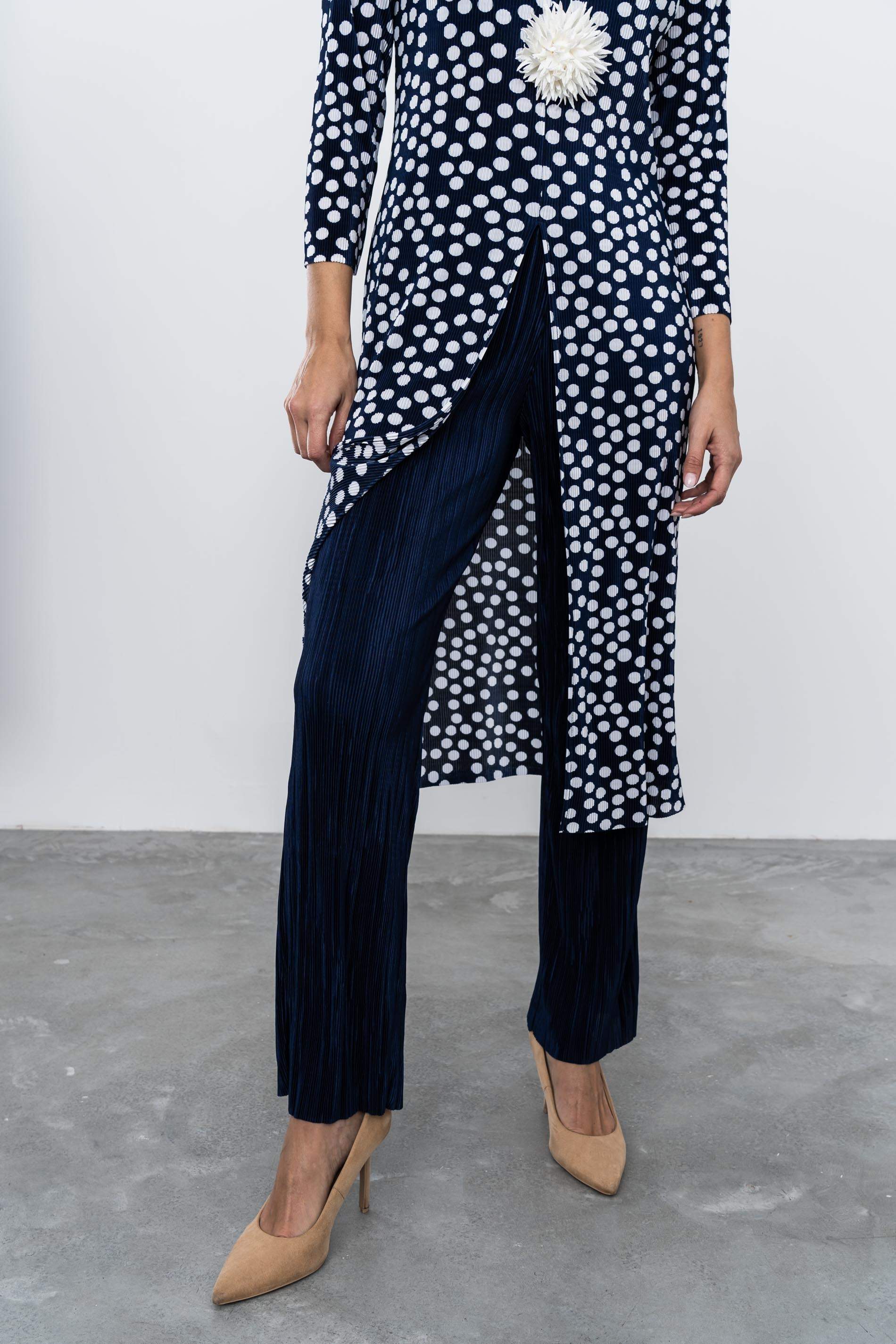 PANTALÓN HOLGADO PLISADO