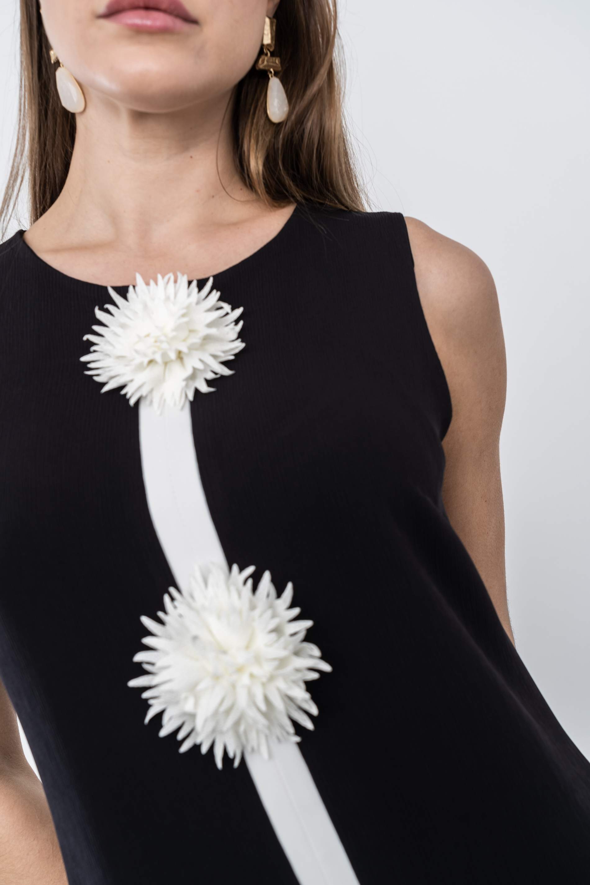 VESTIDO VIVOS FLOR MANGA SISA