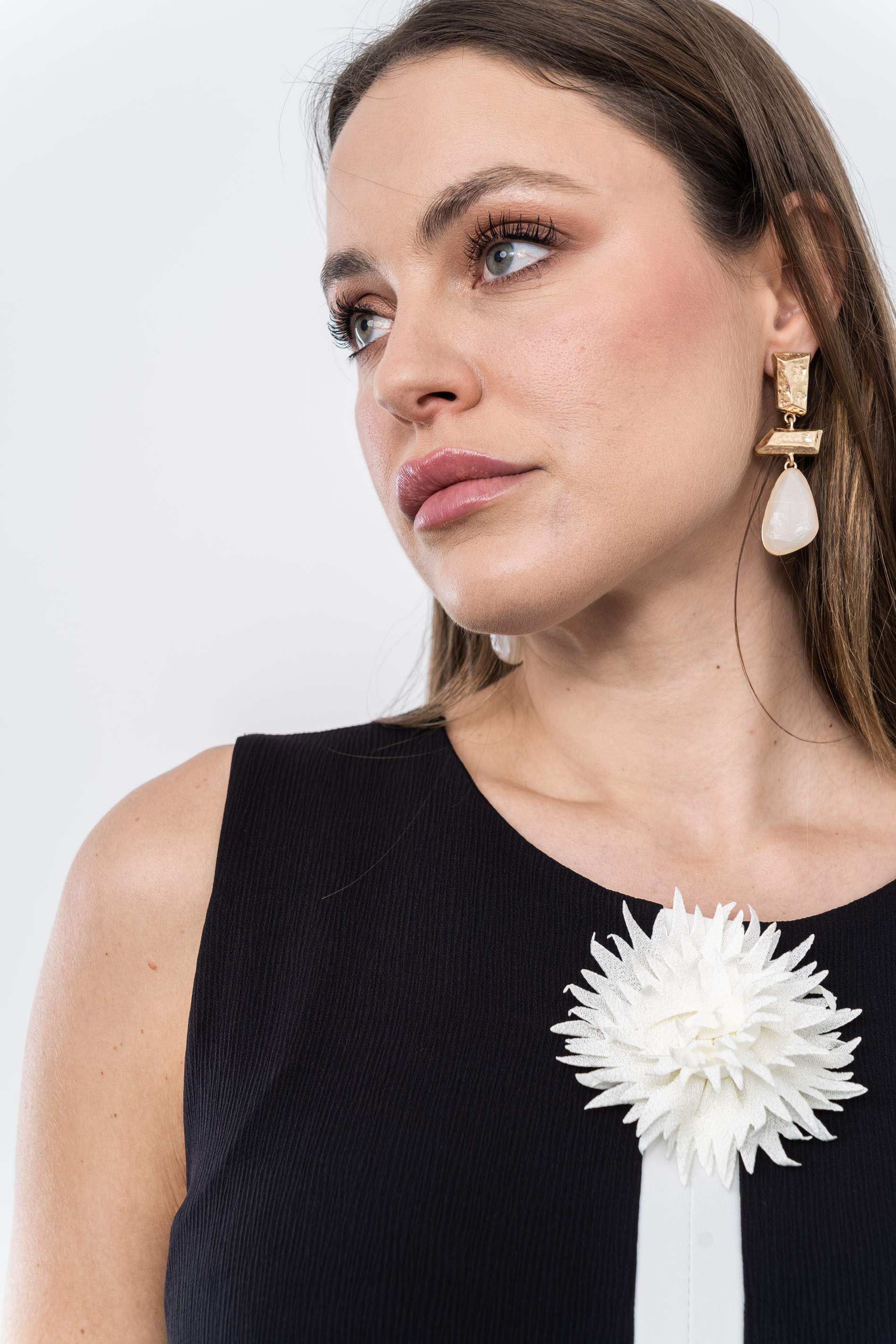 VESTIDO VIVOS FLOR MANGA SISA