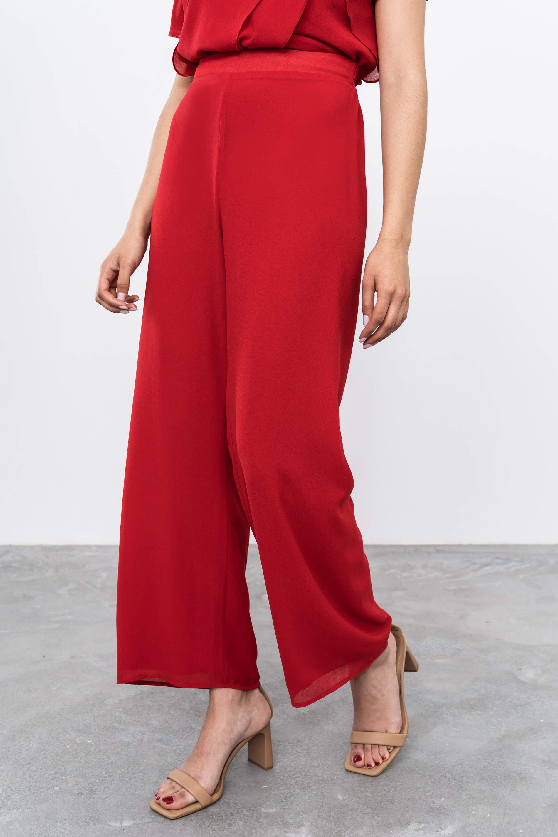 PANTALÓN HOLGADO ROJO