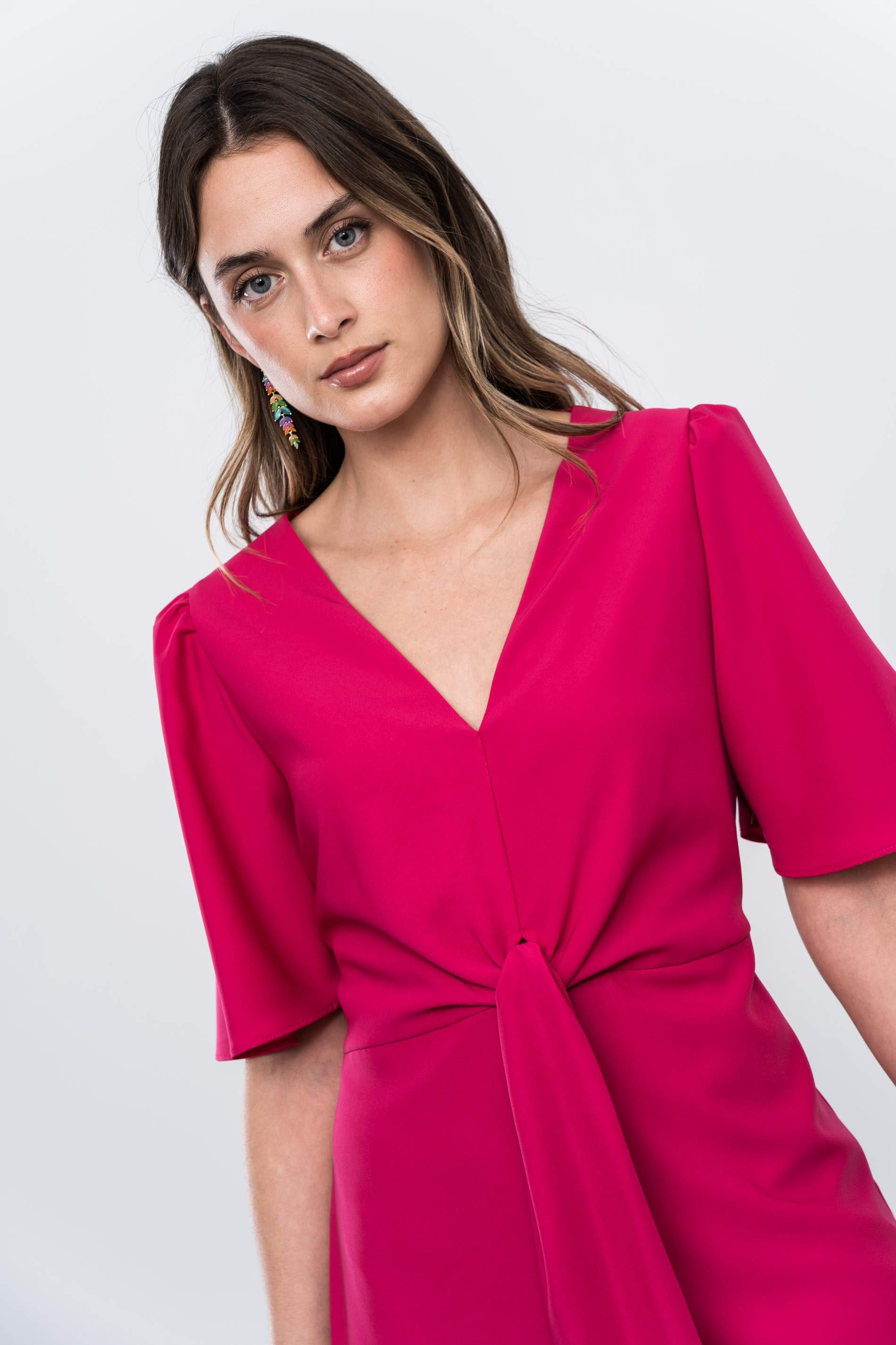 VESTIDO RECOGIDO CENTRAL FUCSIA
