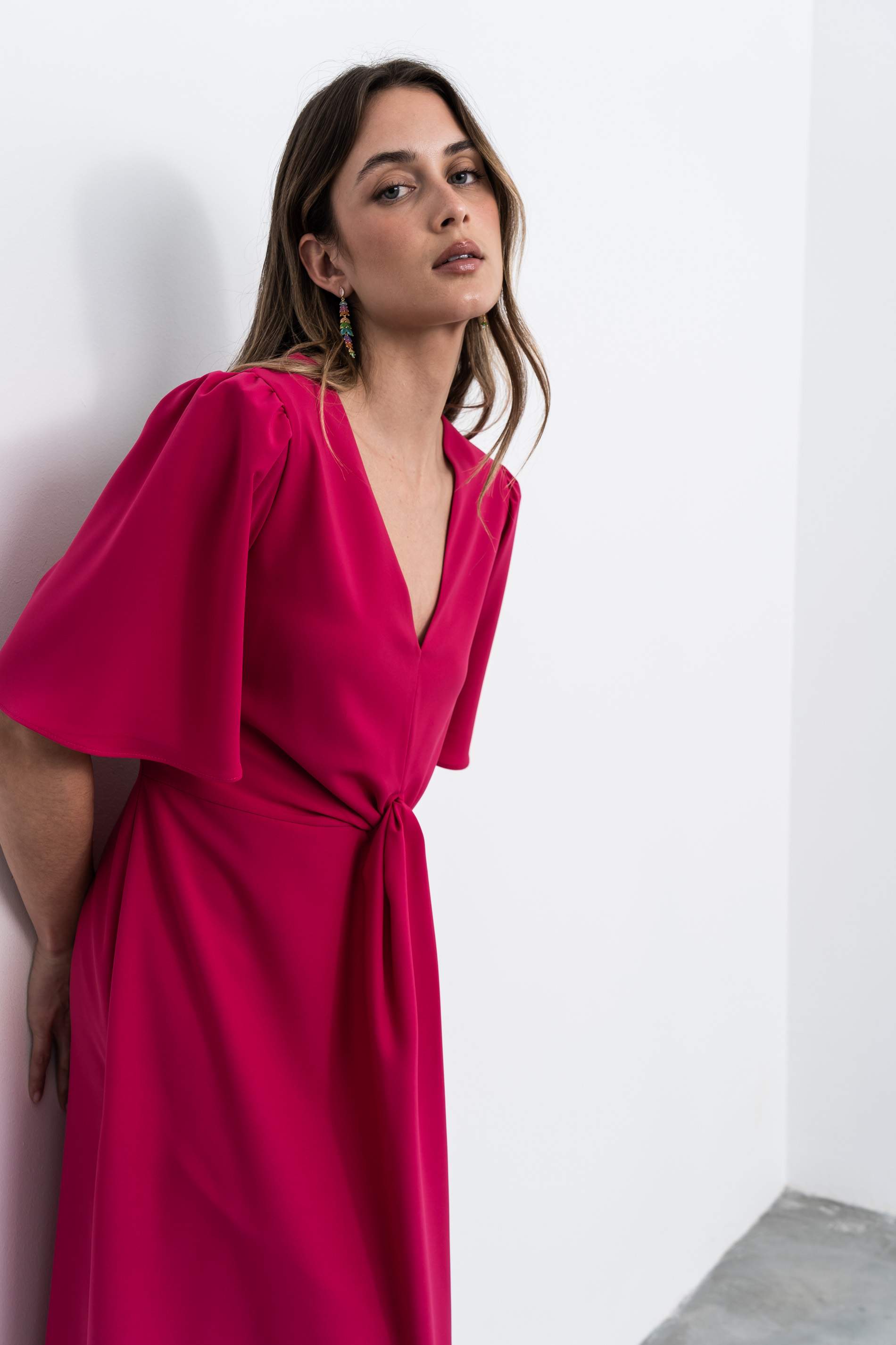 VESTIDO RECOGIDO CENTRAL FUCSIA