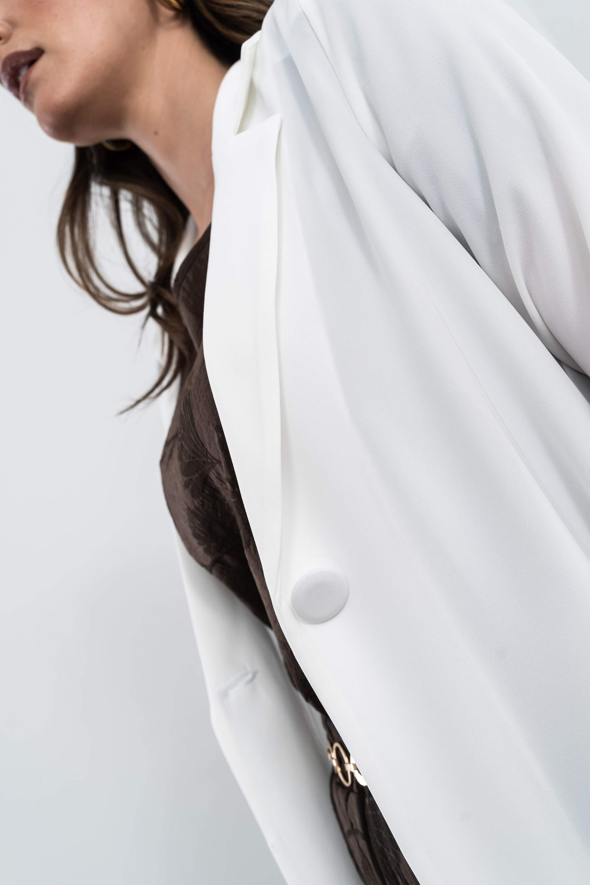 CHAQUETA FLUIDA BOTÓN MARFIL